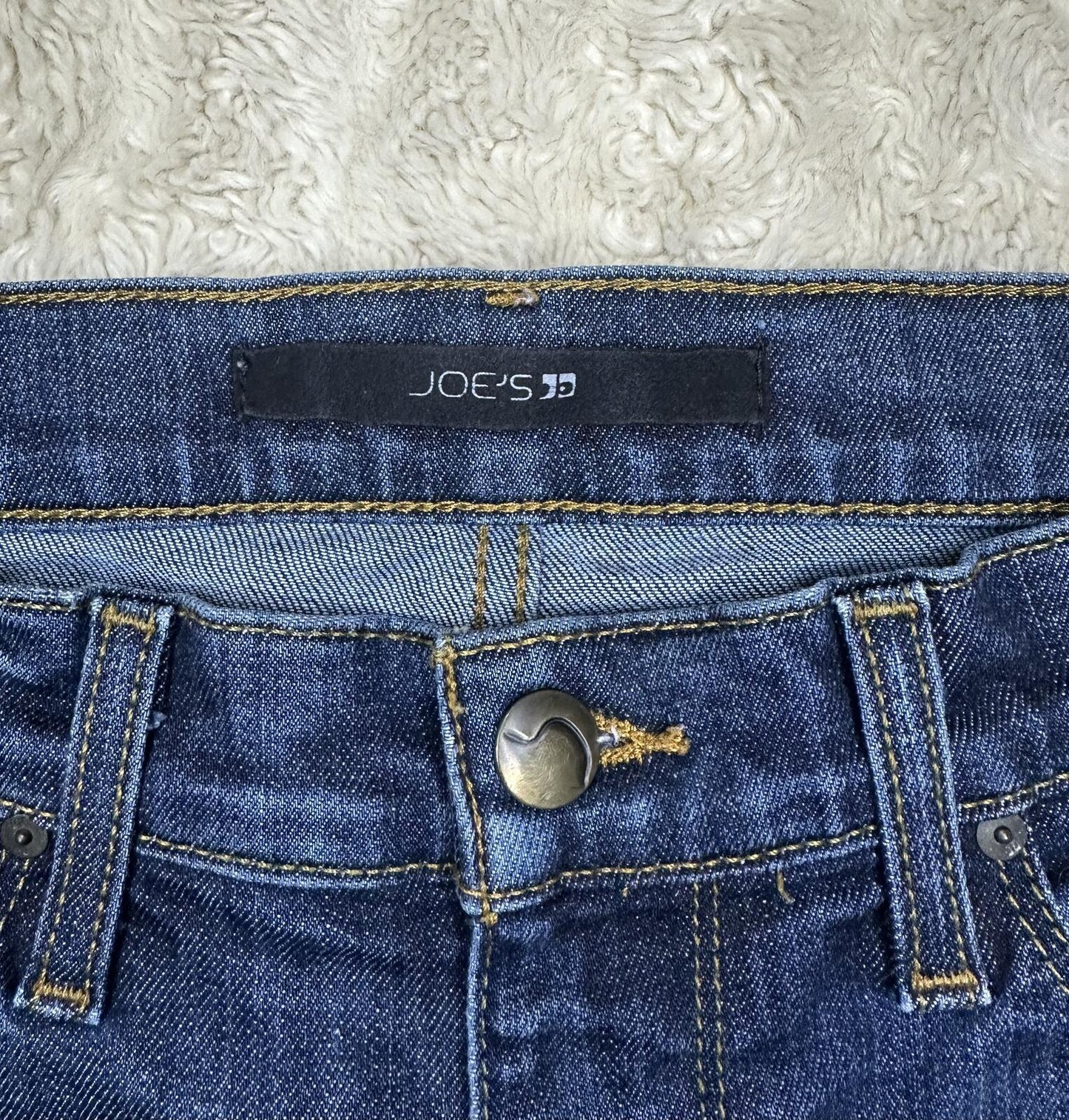 Joe's Jeans Womens denim jean shorts Size 27 Marisela dark wash classic stretch