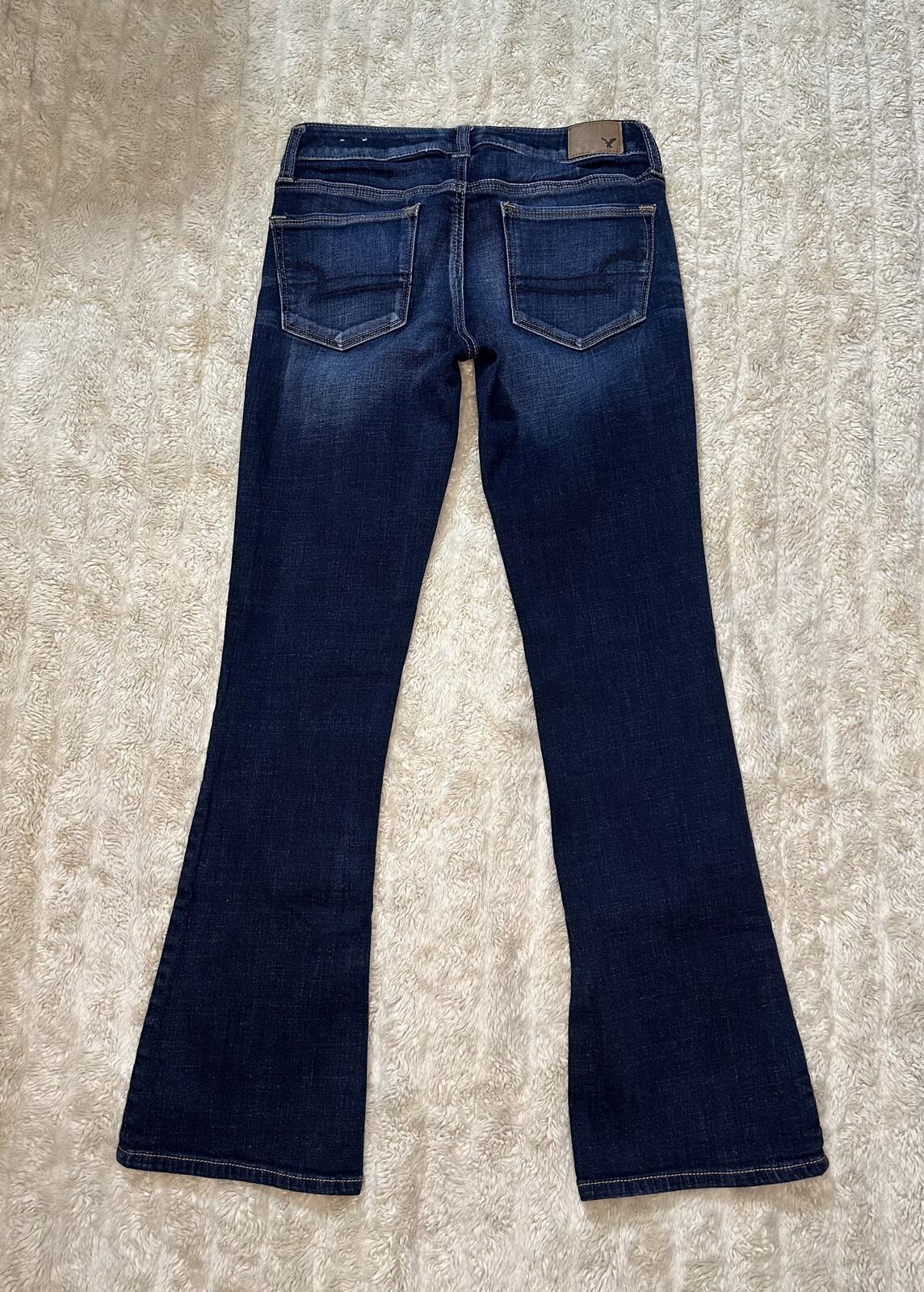 American Eagle Skinny Kick denim jeans Size 4 Short dark wash mini flare