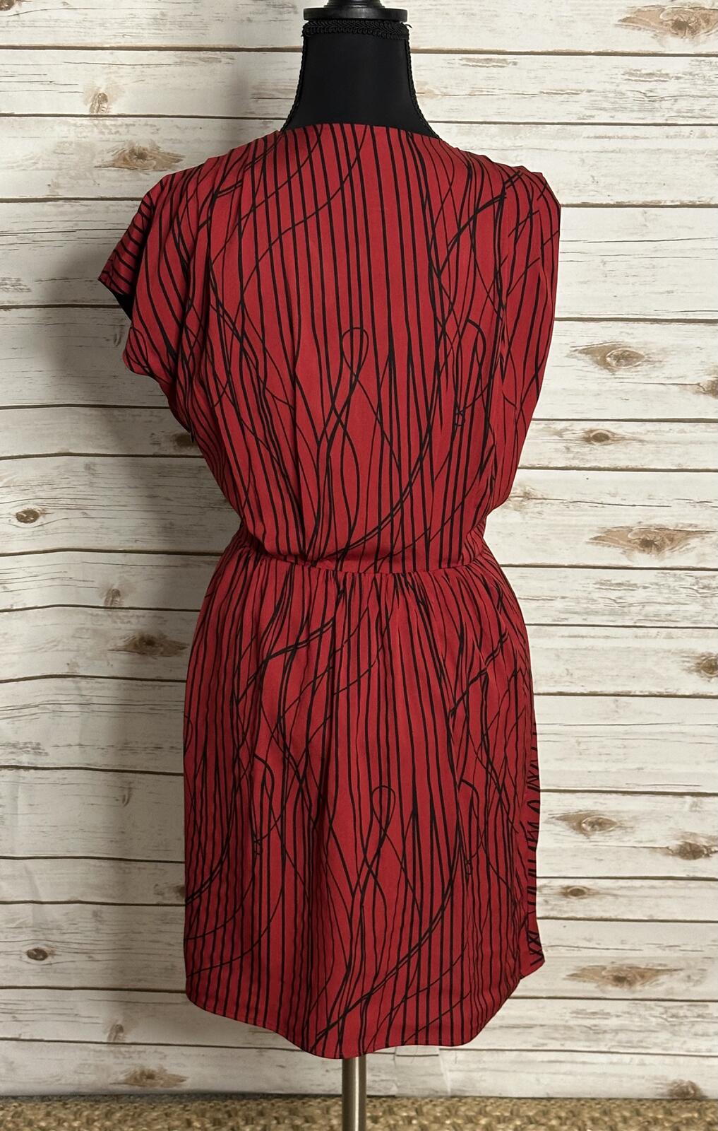 W118 by Walter Baker wrap-style cocktail dress Small red black abstract striped
