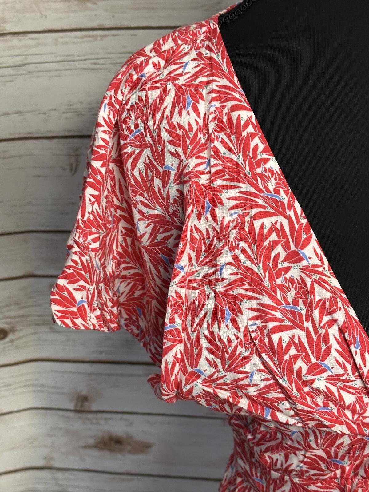 Lulus Dondi tie-front romper Small red white blue flutter sleeve peekaboo