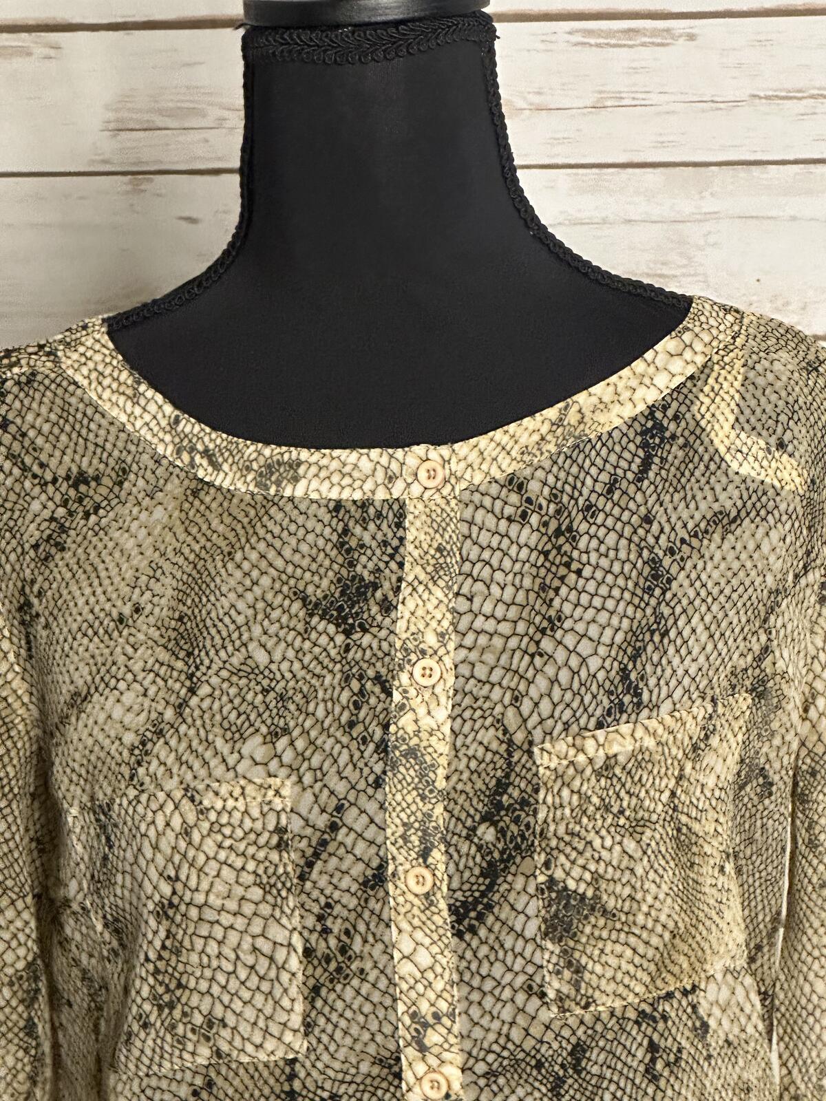 Urban Outfitters Ecote silk blouse Size XS snakeprint long sleeve button-up