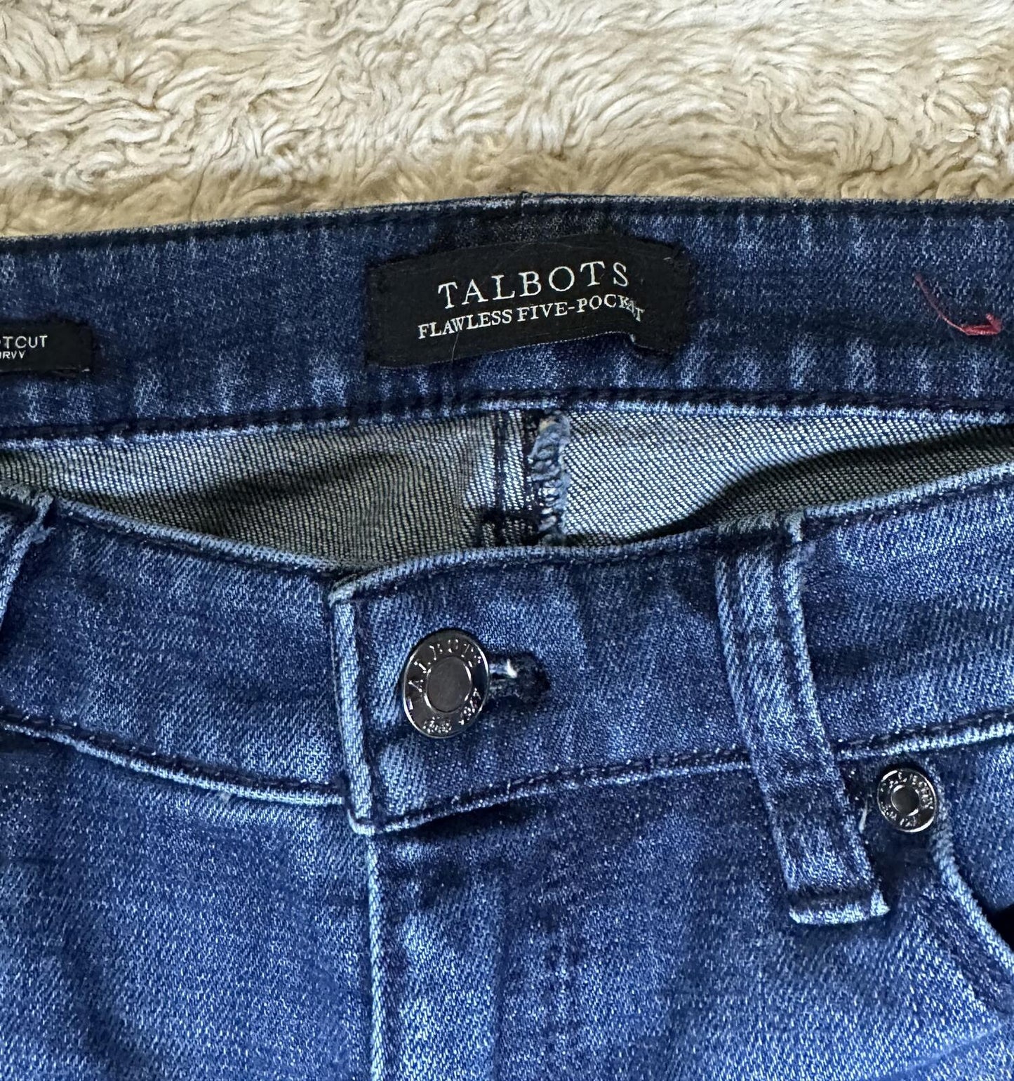 Talbots Flawless Five Pocket bootcut curvy medium wash denim jeans Size 6