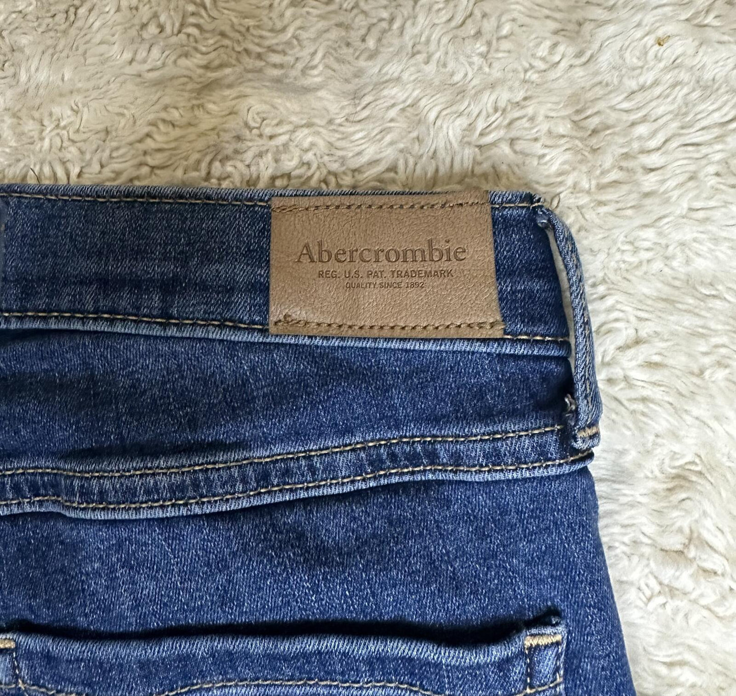 Abercrombie Kids HIgh Rise Flare medium wash denim jeans Size 13/14 Short