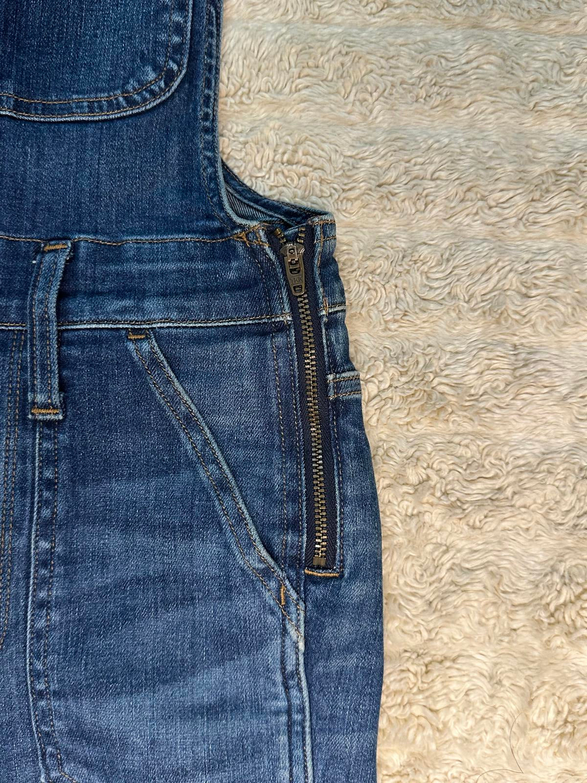 Madewell classic medium wash skinny frayed hem denim overalls Size XXS