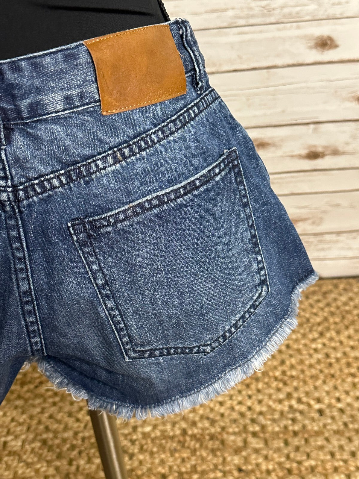 Billabong medium blue distressed cotton cutoff denim jean shorts Size 28 Y2K