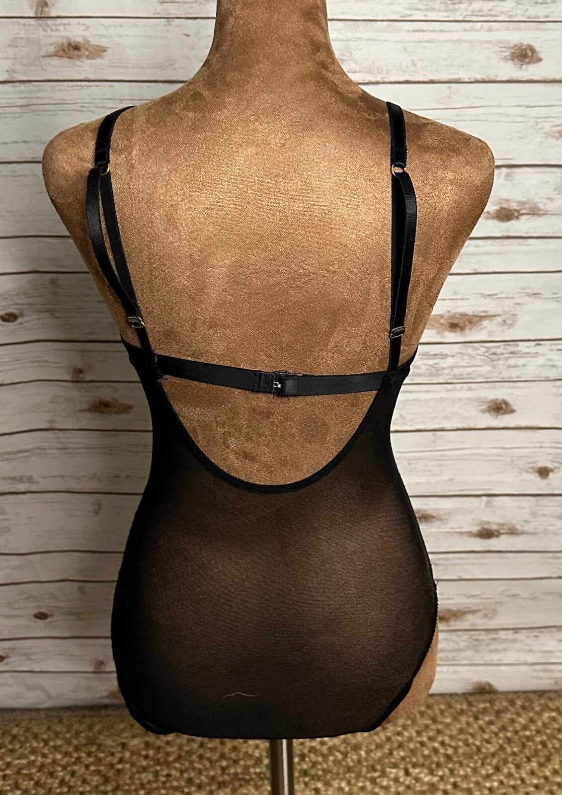 Black lace and sheer mesh plunging V-neck teddy/bodysuit Small coquette lingerie