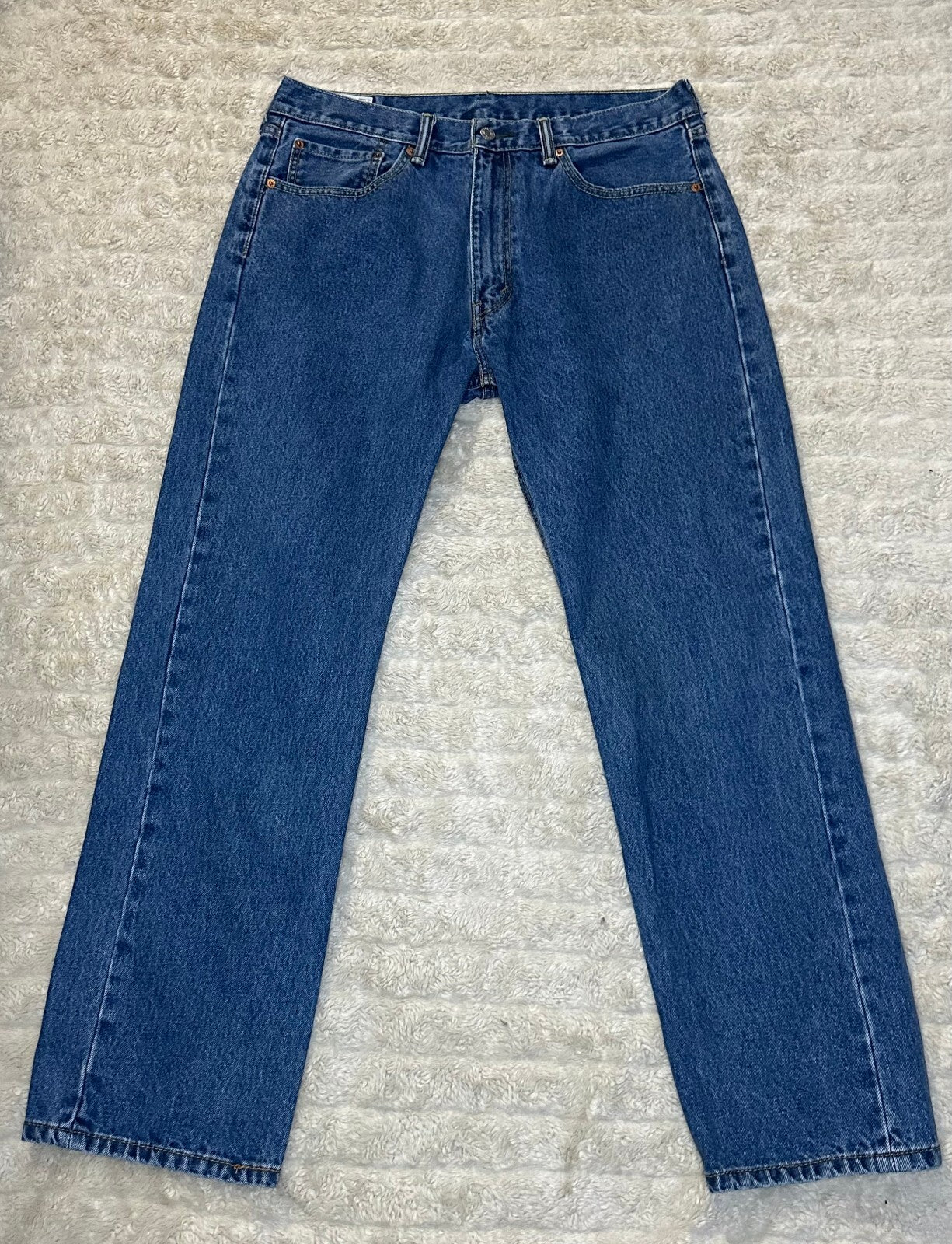 Levi's 505 Regular Fit medium wash straight leg denim jeans 36x32 classic