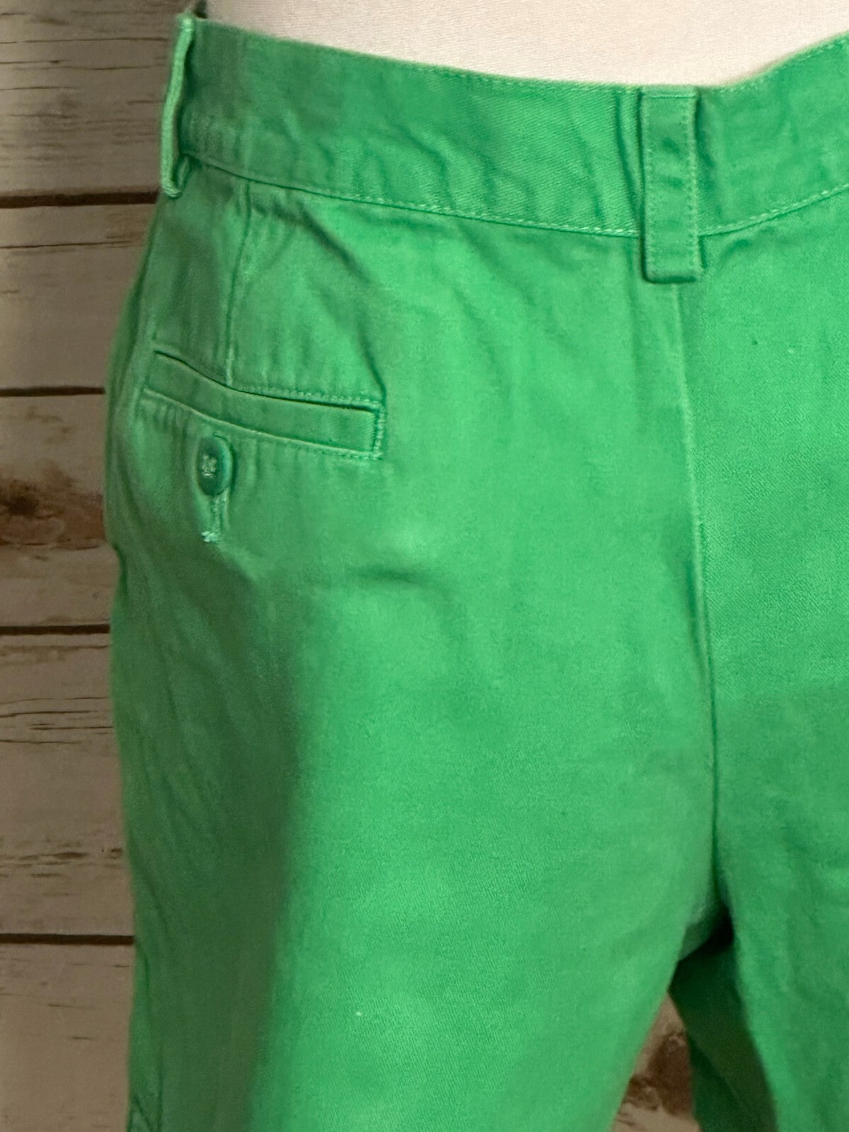Ralph Lauren Sport kelly green 100% cotton chino shorts Size 10 preppy Americana