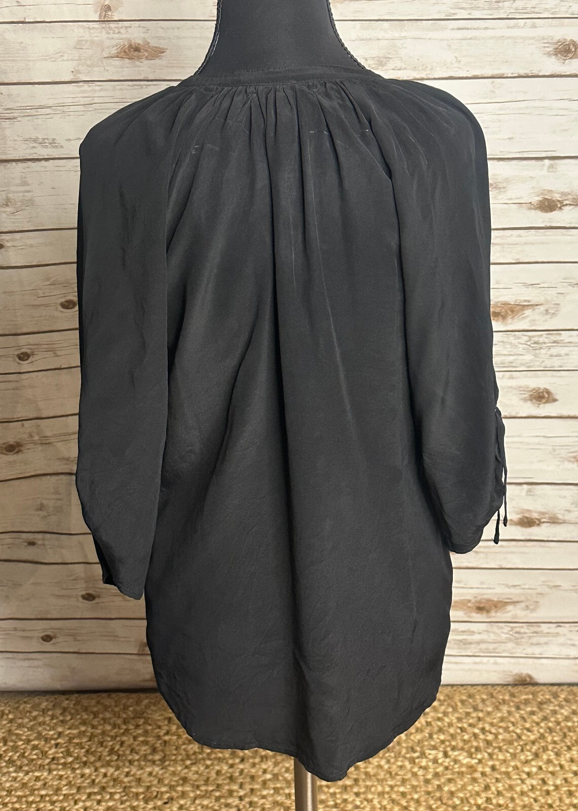 Yumi Kim black 100% silk V-neck utility button-front henley top XS minimalism