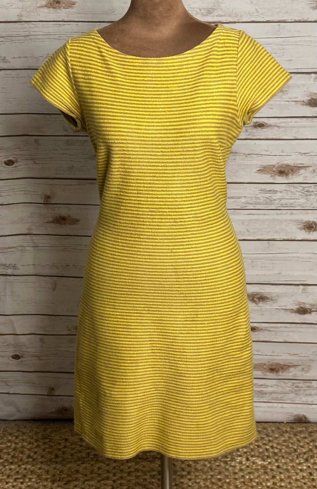 Carven yellow beige striped short sleeve knit sheath dress Size Small twee