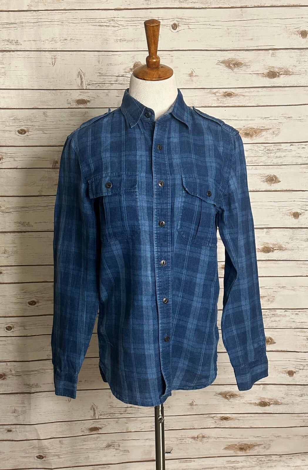 L.L.Bean Signature Slim Fit blue plaid long sleeve linen button-up shirt Small