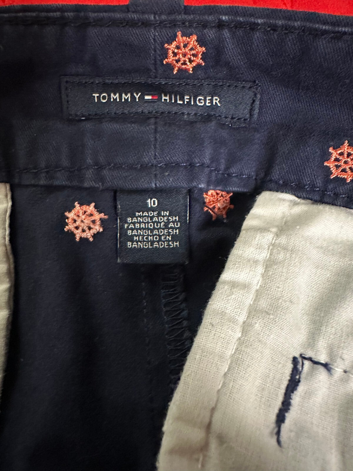 Tommy Hilfiger navy 100% cotton chino bermuda shorts Size 10 nautical coastal