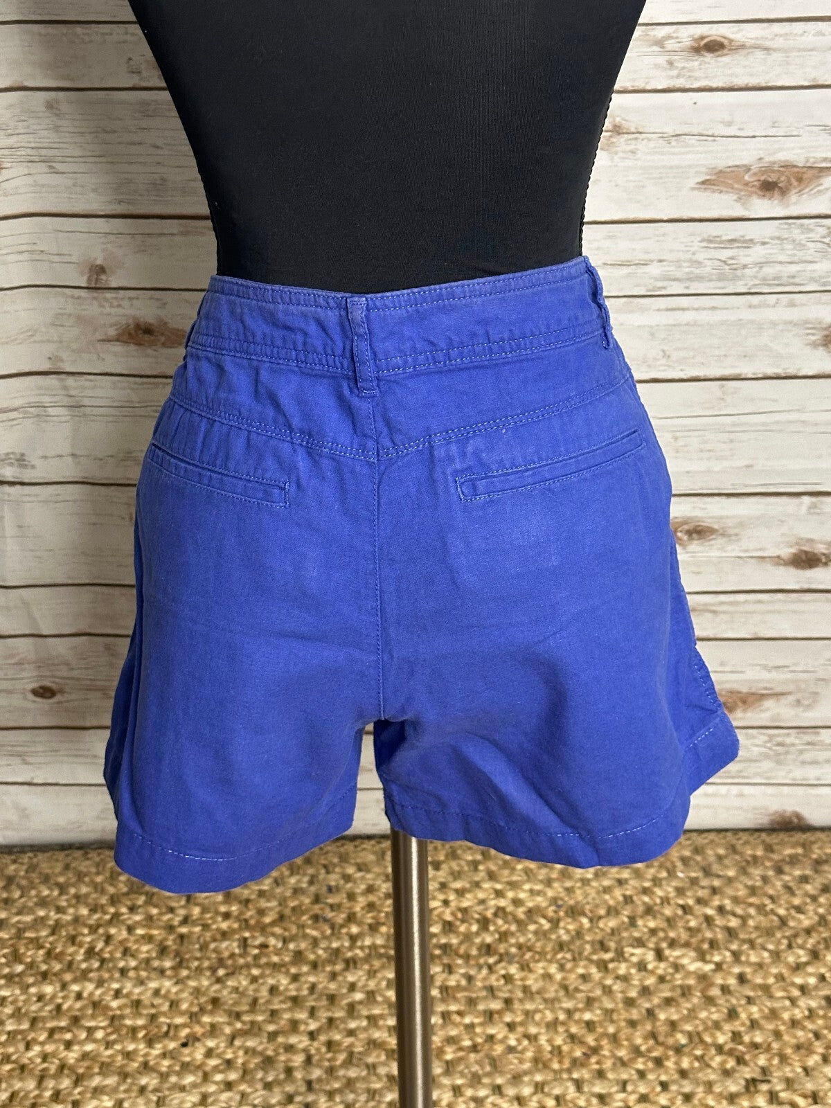 Calvin Klein Jean blue linen cotton utility shorts Size 6 coastal resortwear