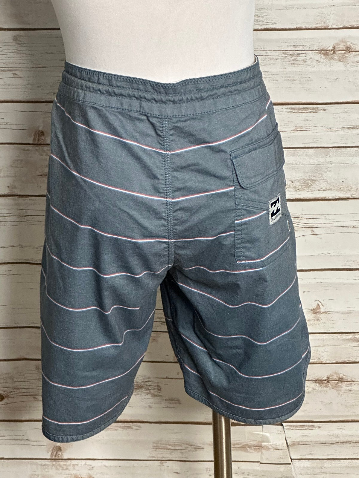 Billabong Recycler Lo Tides grey slate blue striped surfer boardshorts Size 33