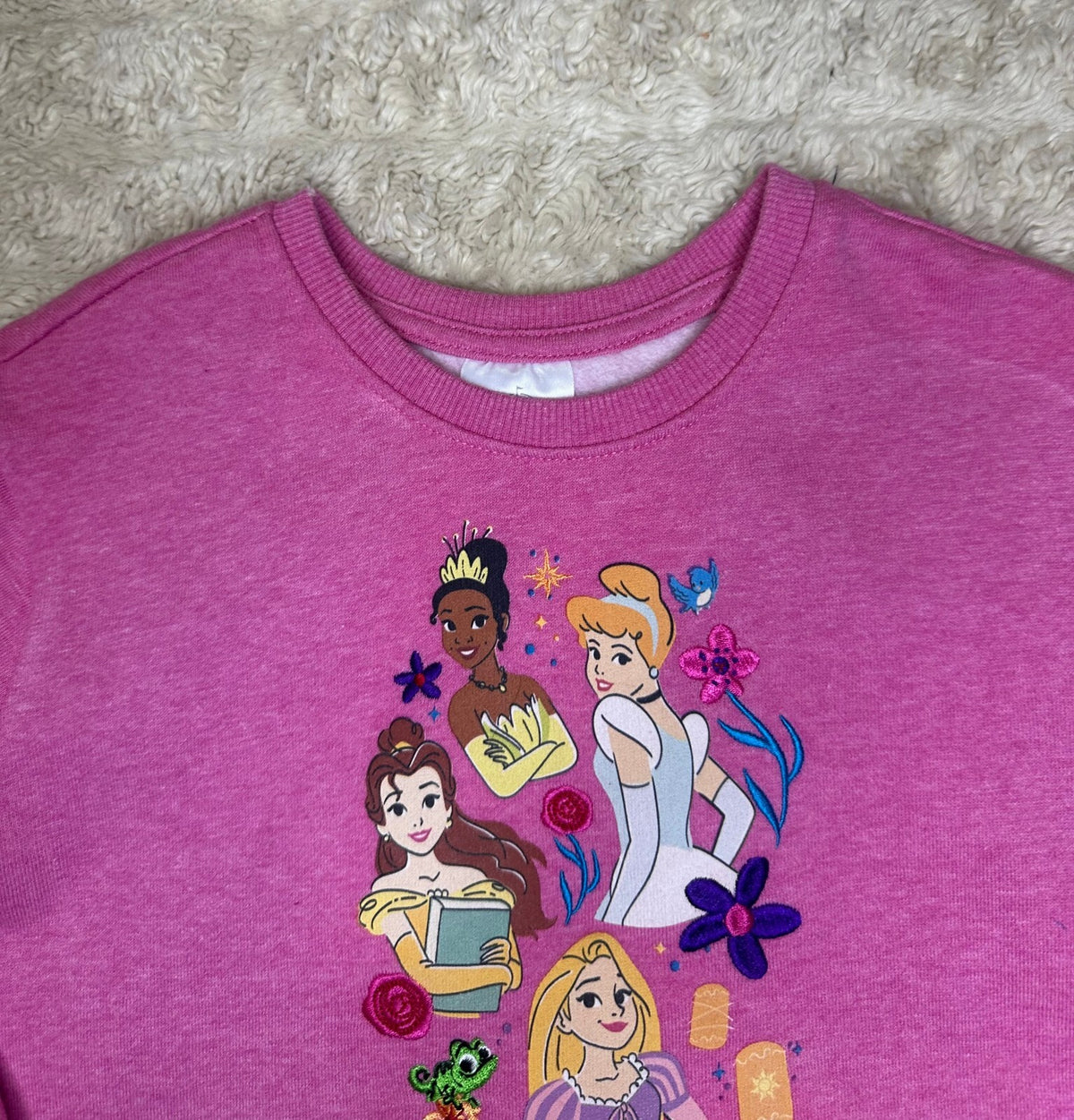 Disney pink embroidered graphic print organic cotton sweatshirt Size 4 storybook