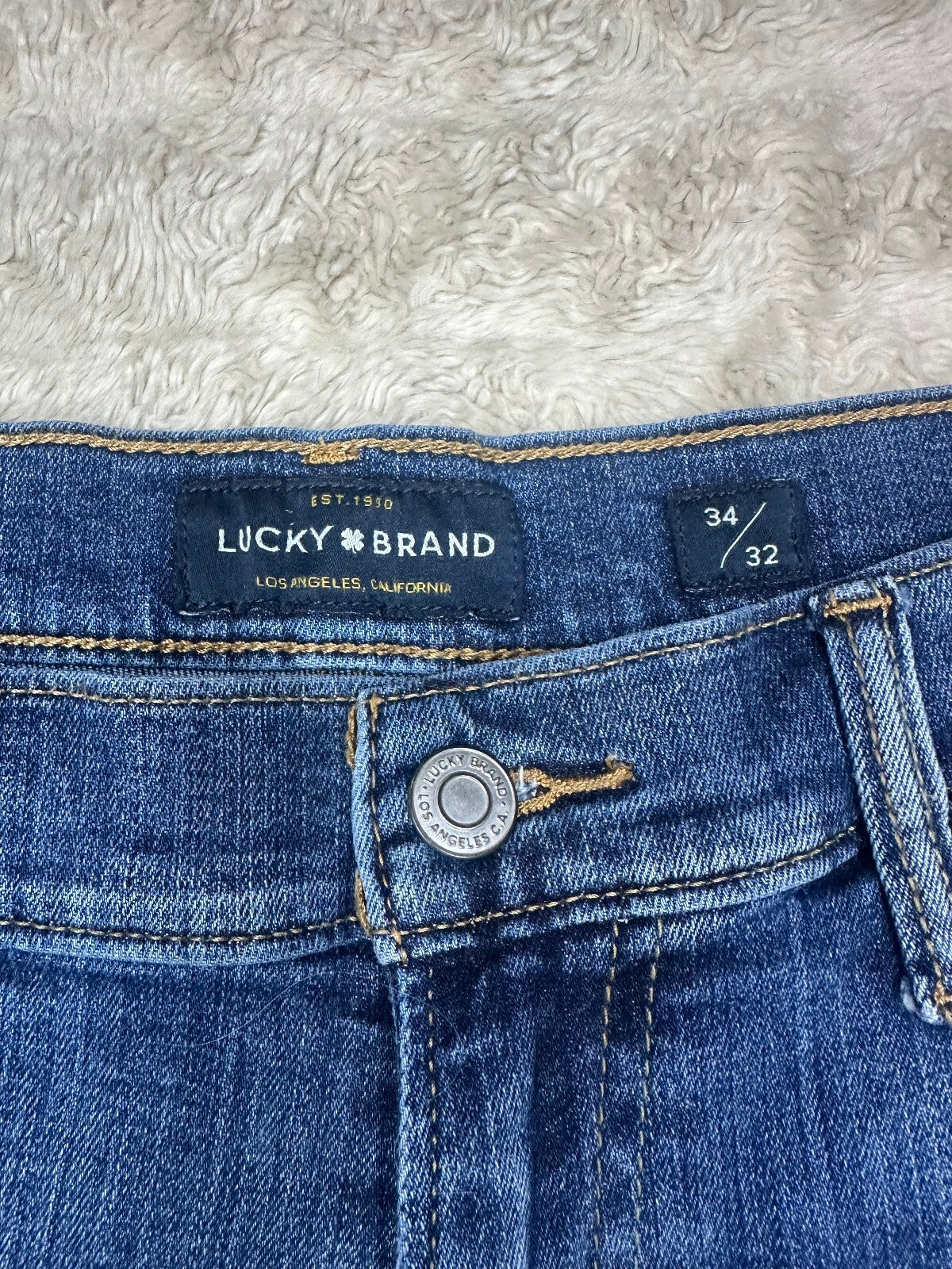 Lucky Brand 363 Straight medium wash mid rise stretch denim jean 34x32 classic