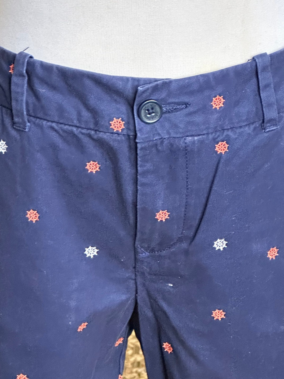 Tommy Hilfiger navy 100% cotton chino bermuda shorts Size 10 nautical coastal