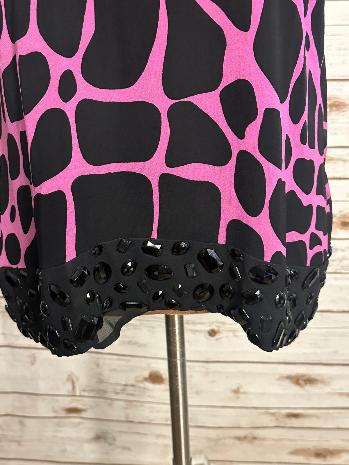 INC International Concepts black purple animal print sleeveless 100% silk top 8P