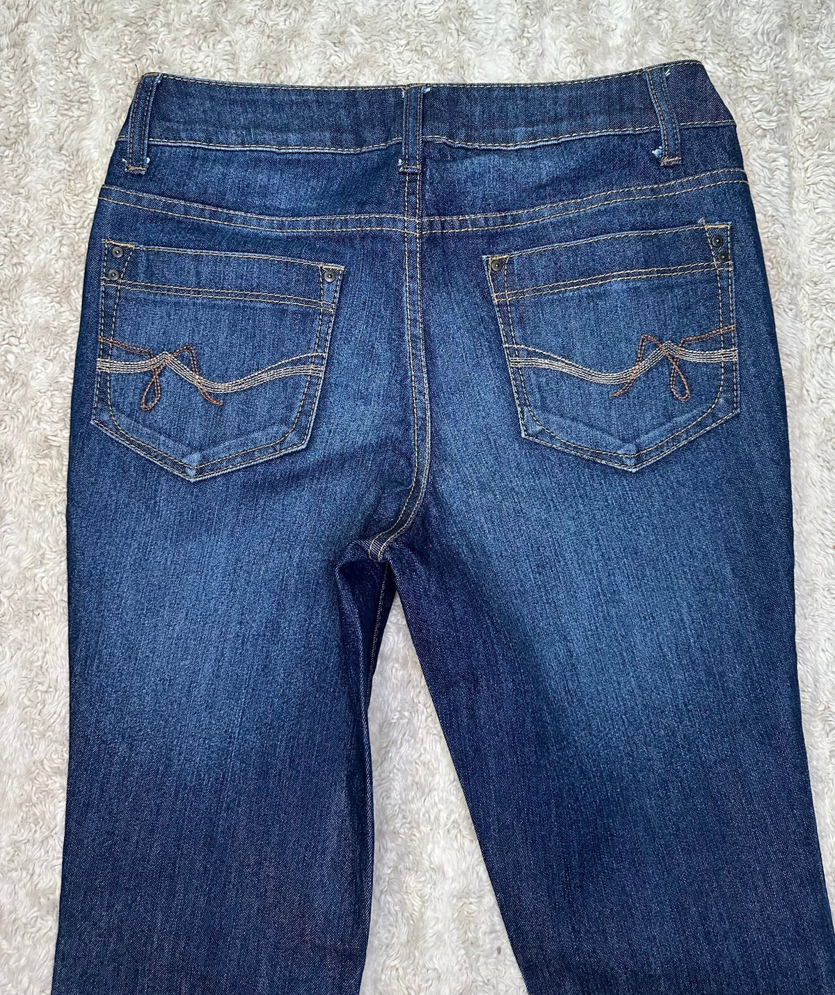 Faded Glory dark wash mid-rise bootcut stretch denim jeans Size 6 Western cowboy