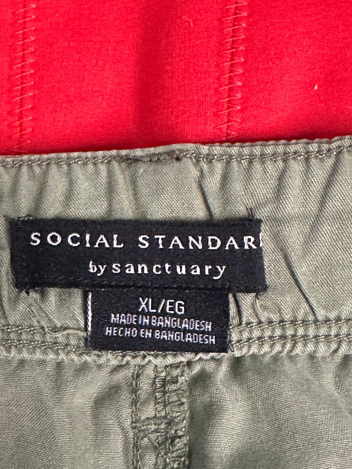 Social Standard by sanctuary olive green utility shorts XL casual sustainable