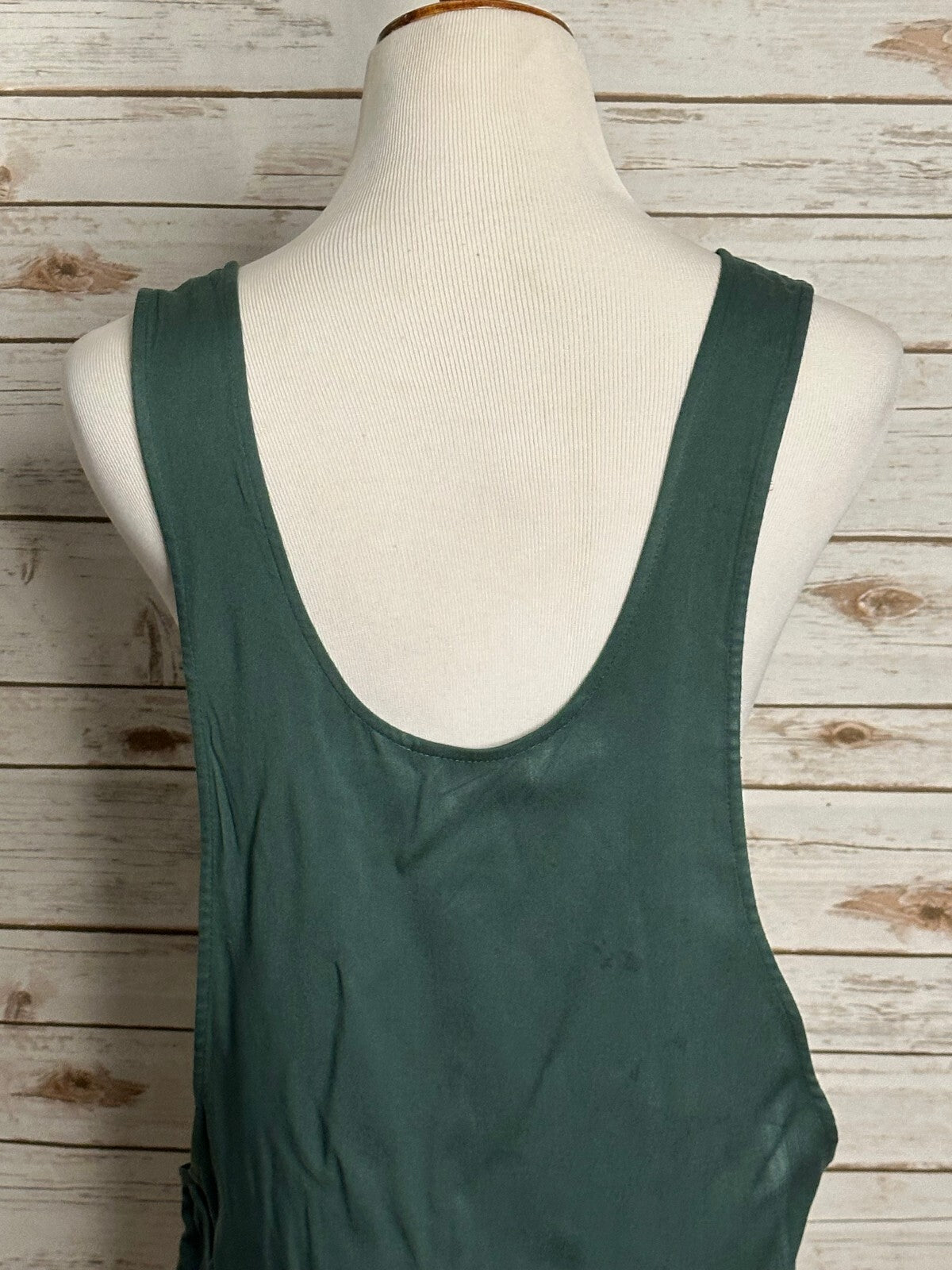 BB Dakota green sleeveless scoop neck tapered leg jumpsuit Size 10 minimalist