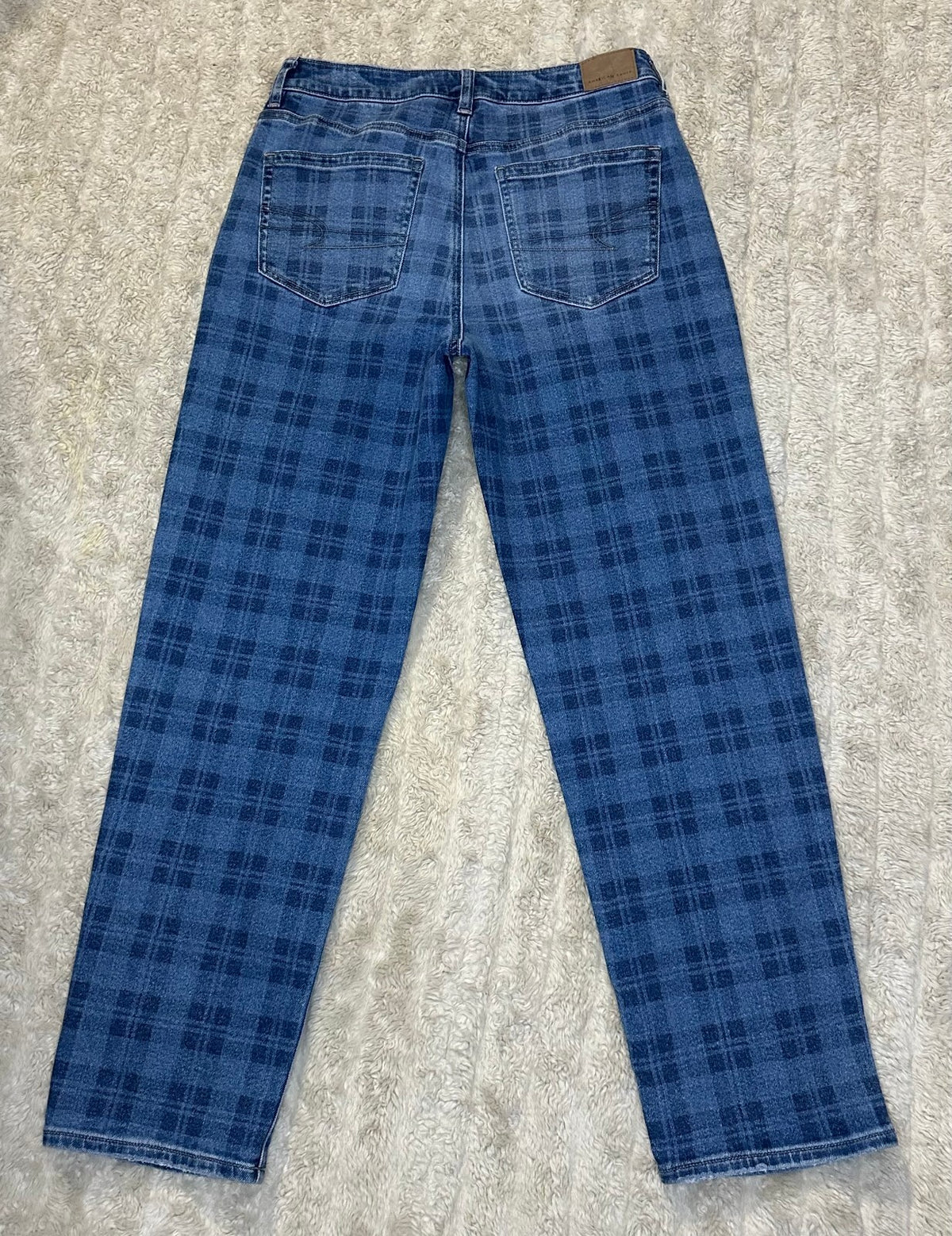 American Eagle Mom Straight medium-dark check plaid stretch denim jeans Size 6