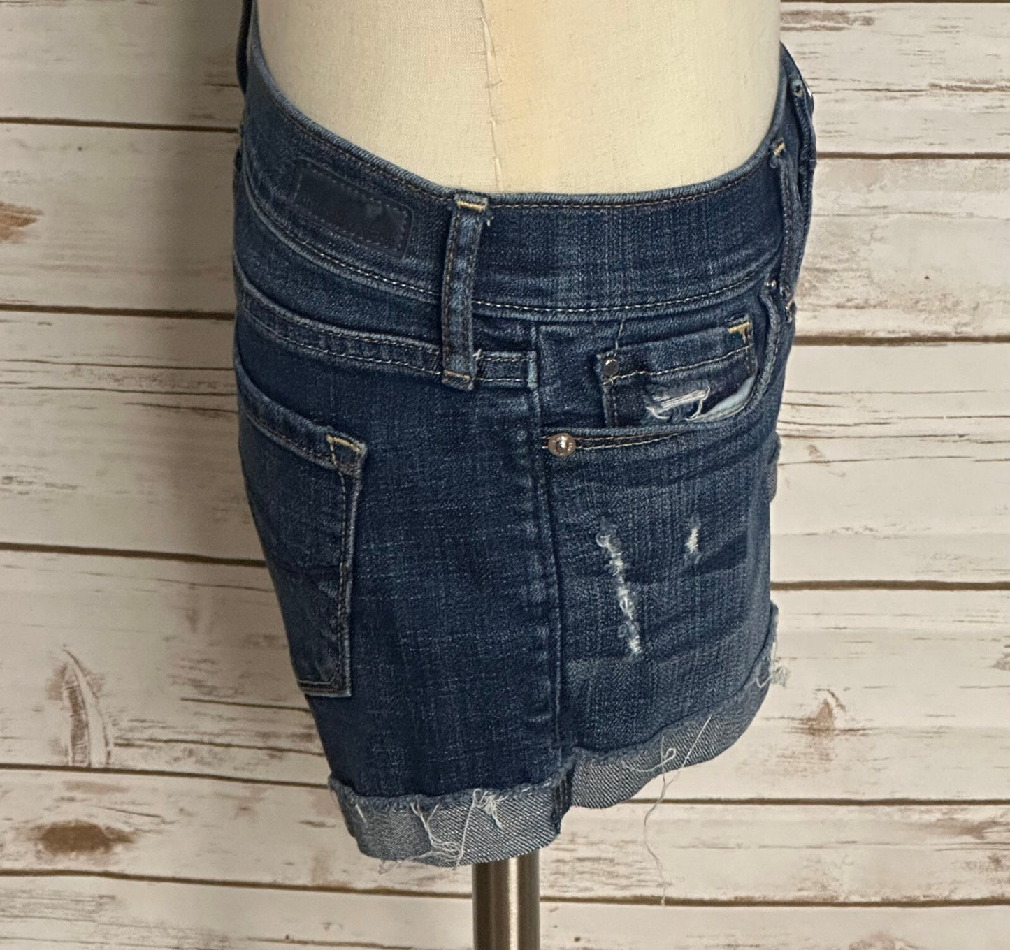 Abercrombie & Fitch medium wash distressed rolled cuff denim shorts Size 24