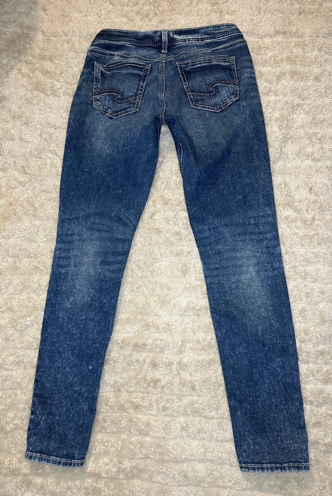 Silver Jeans Co Girlfriend medium wash distressed stretch denim jeans 29x29
