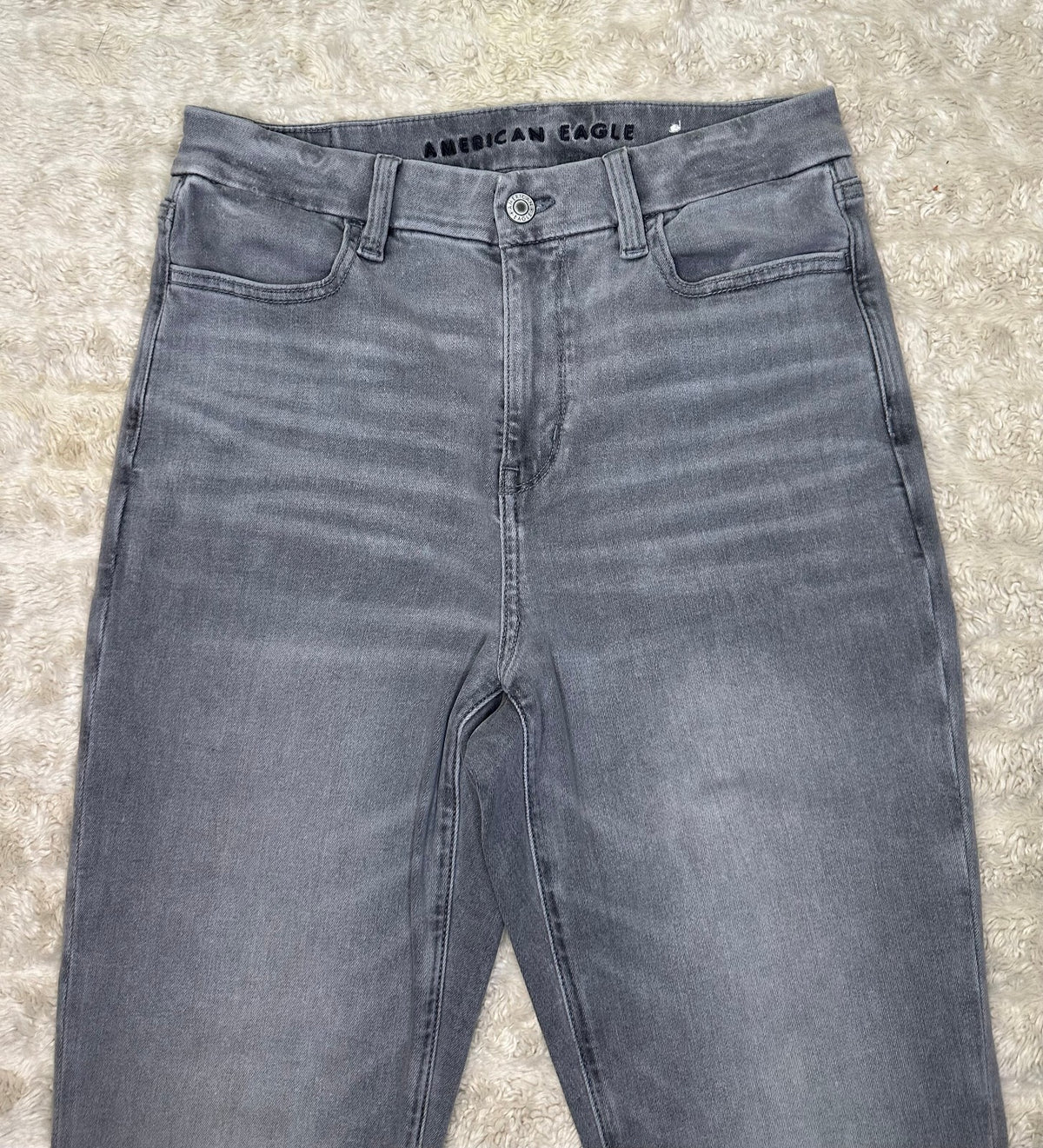 American Eagle grey Curvy Hi-Rise Next Level Stretch jeggings Size 8 X-Long