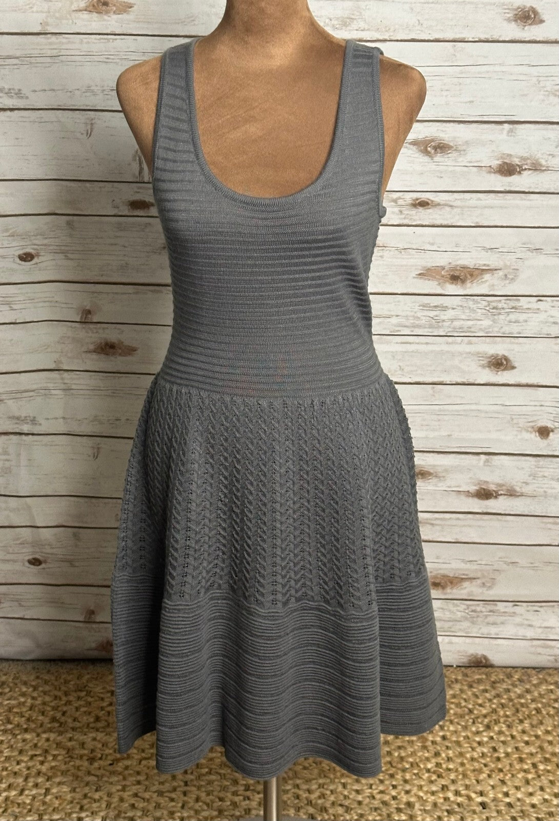 BB Dakota Addison grey wool-blend sleeveless knit fit & flare dress Size Medium