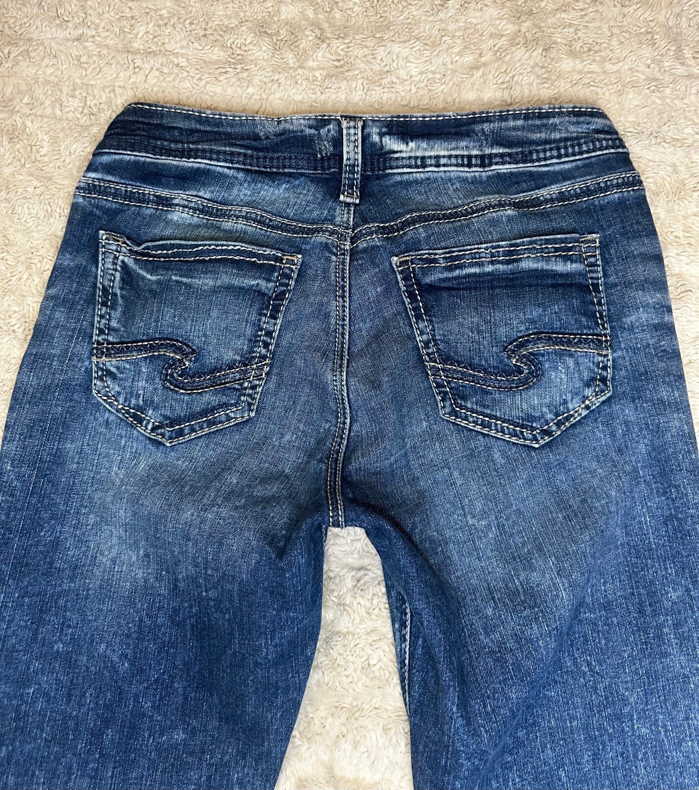 Silver Jeans Co Girlfriend medium wash distressed stretch denim jeans 29x29