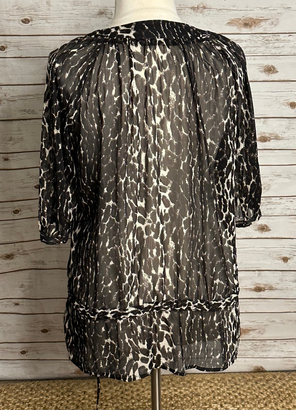 Worthington Woman animal print embellished sheer chiffon V-neck tunic blouse 1X