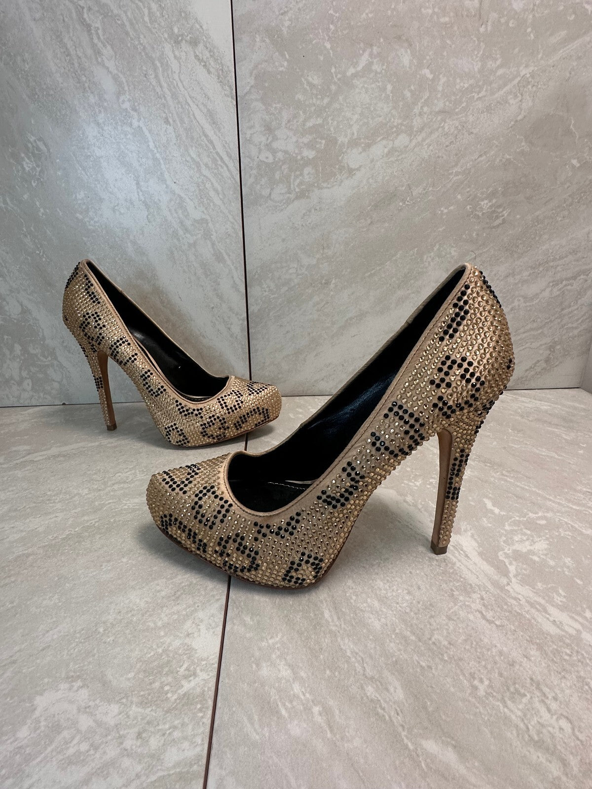 Report Signature champagne rhinestone platform stiletto heels 8.5 Y2K McBling
