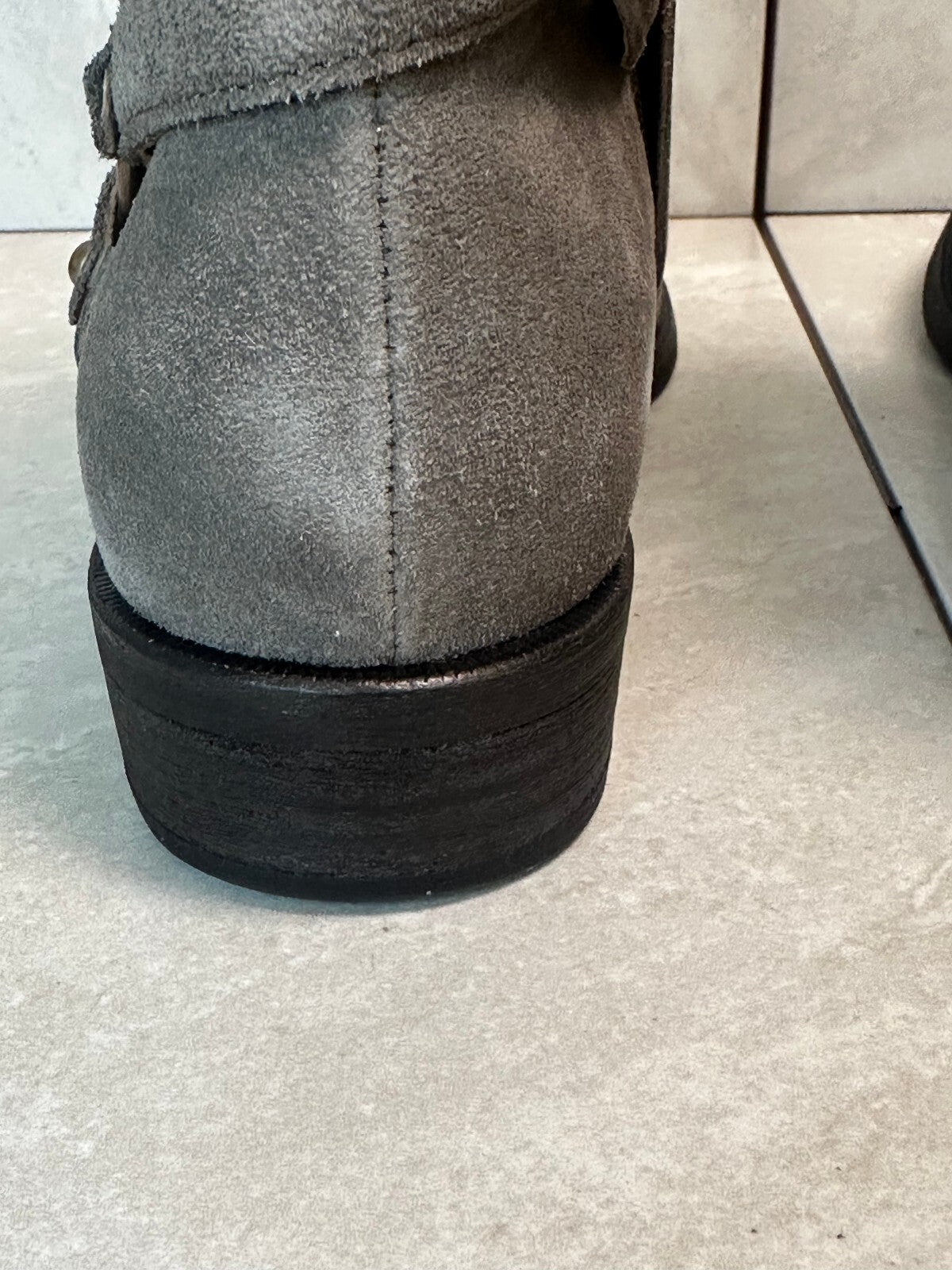 Discontinued UGG Kelby mouse gray suede harness moto mid-calf boots Size 8 biker