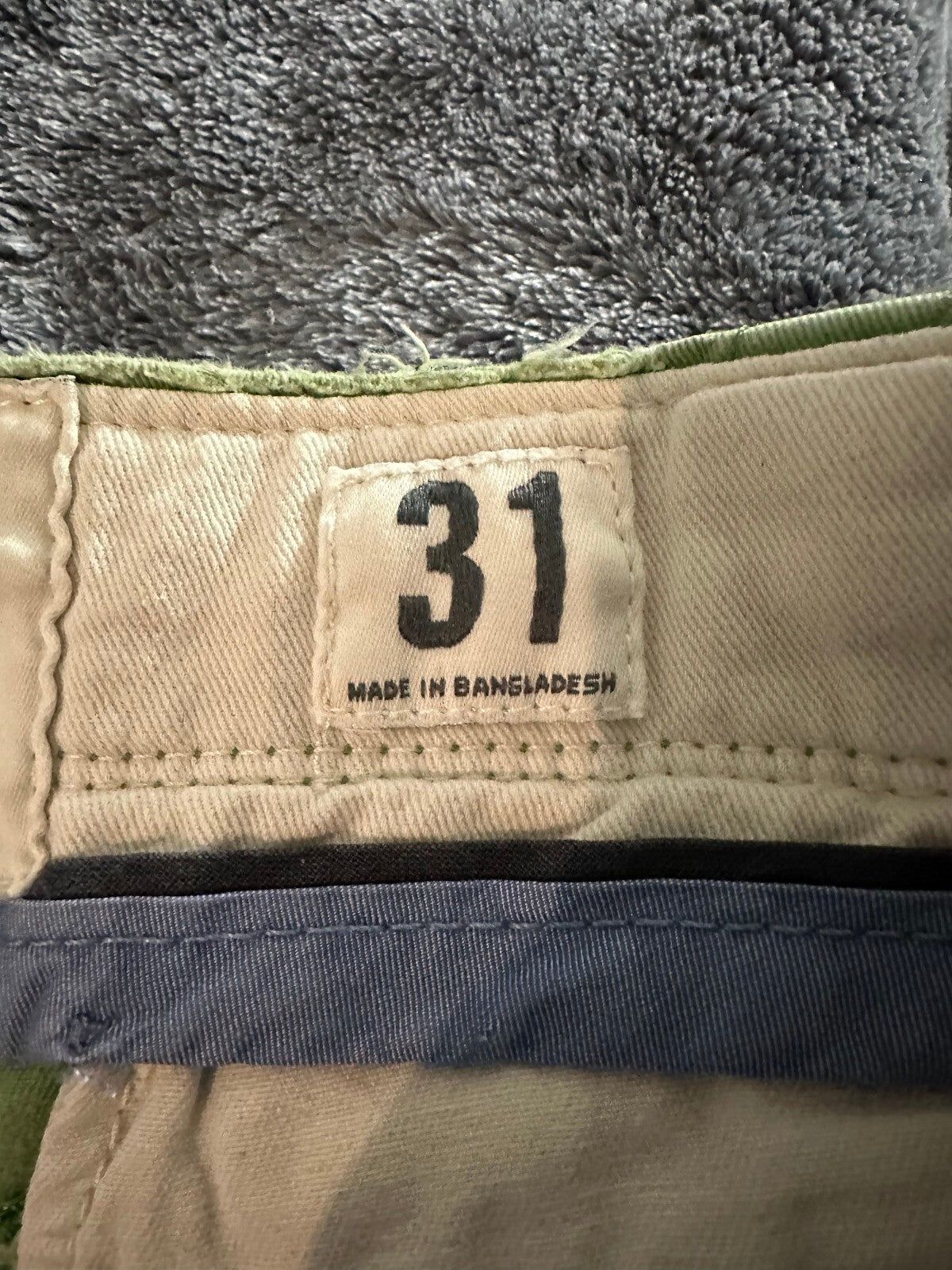 Abercrombie & Fitch green distressed button-fly chino shorts Size 31 Y2K coastal