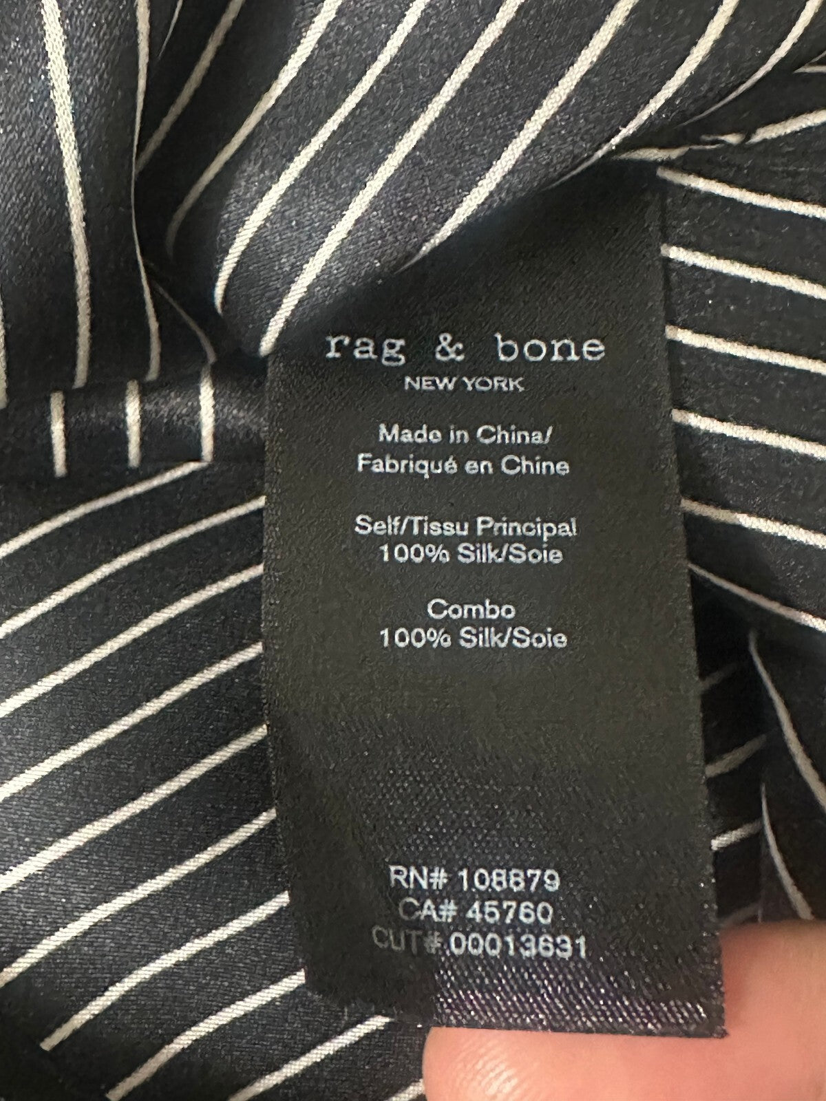 rag & bone black white pinstriped wrap V-neck sleeveless 100% silk blouse XS