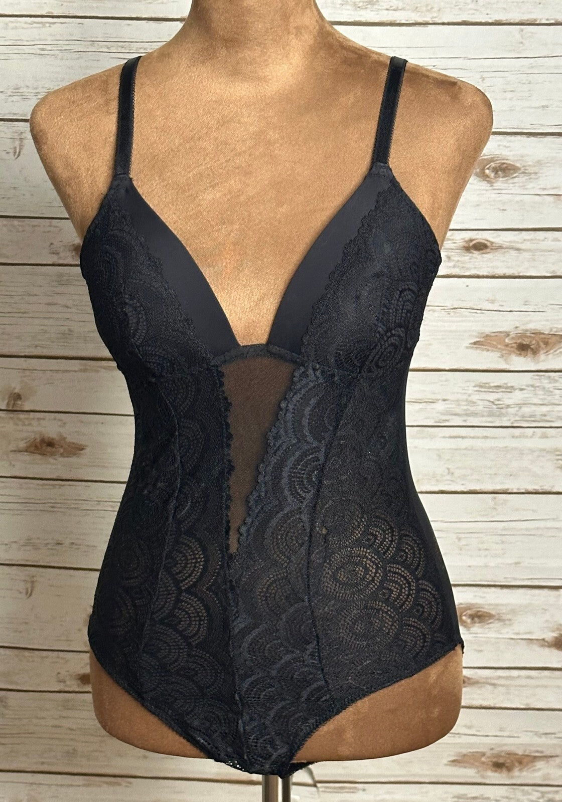 Black lace and sheer mesh plunging V-neck teddy/bodysuit Small coquette lingerie