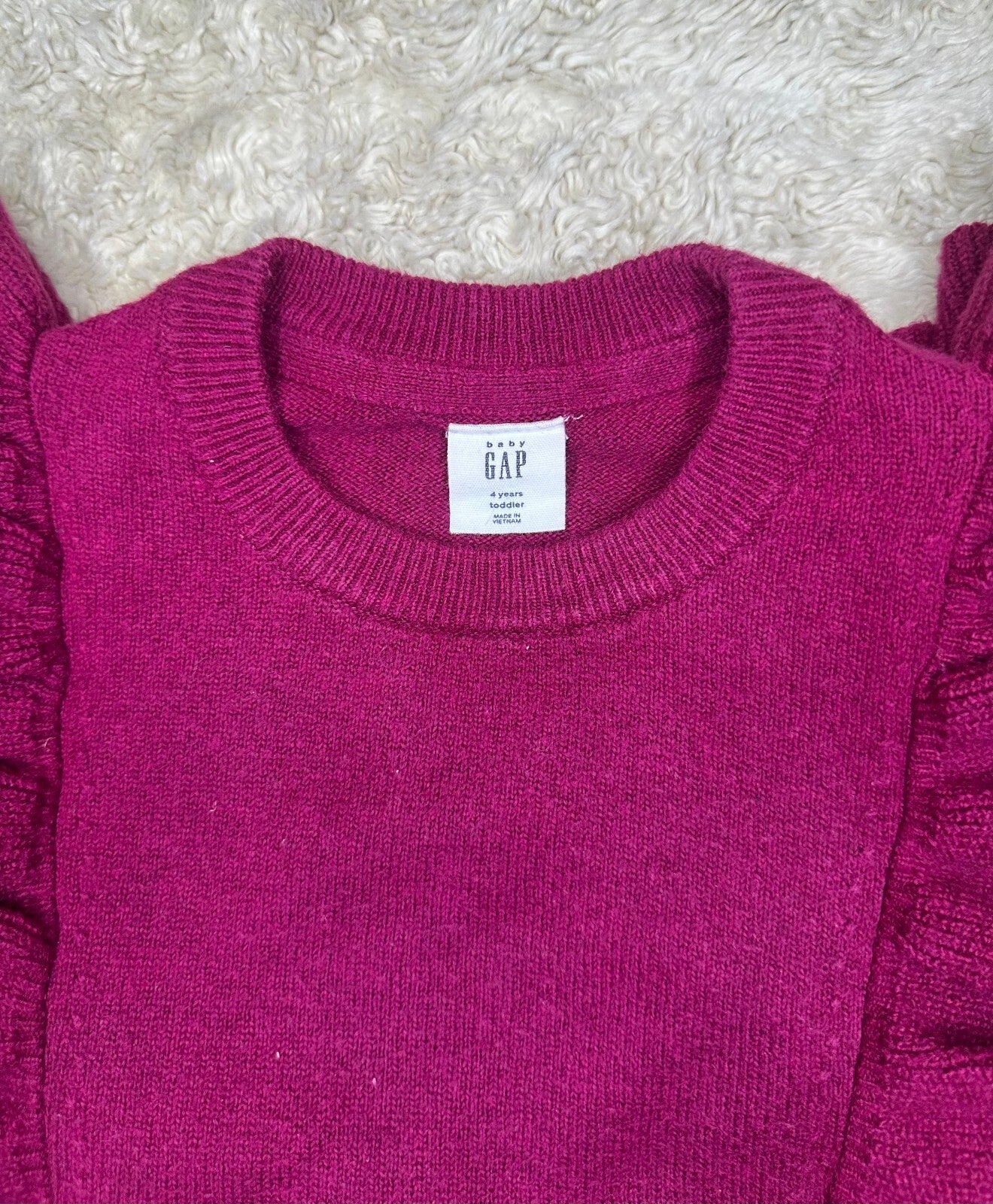 baby GAP magenta ruffled front long sleeve knit pullover sweater Size 4/4T