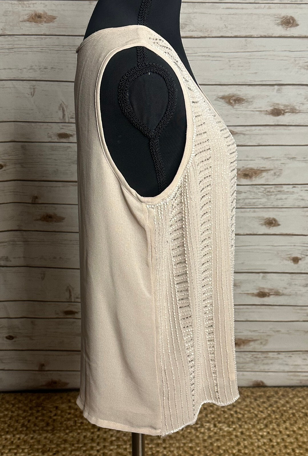 mercer & madison ivory beaded scoop neck sleeveless shell top Small art deco
