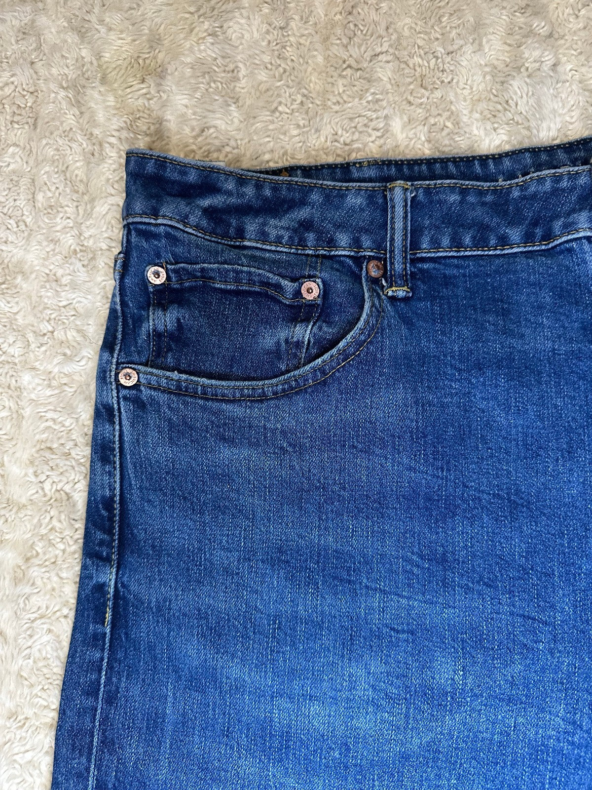 American Eagle Original Straight AirFlex+ medium wash denim jeans 40x32