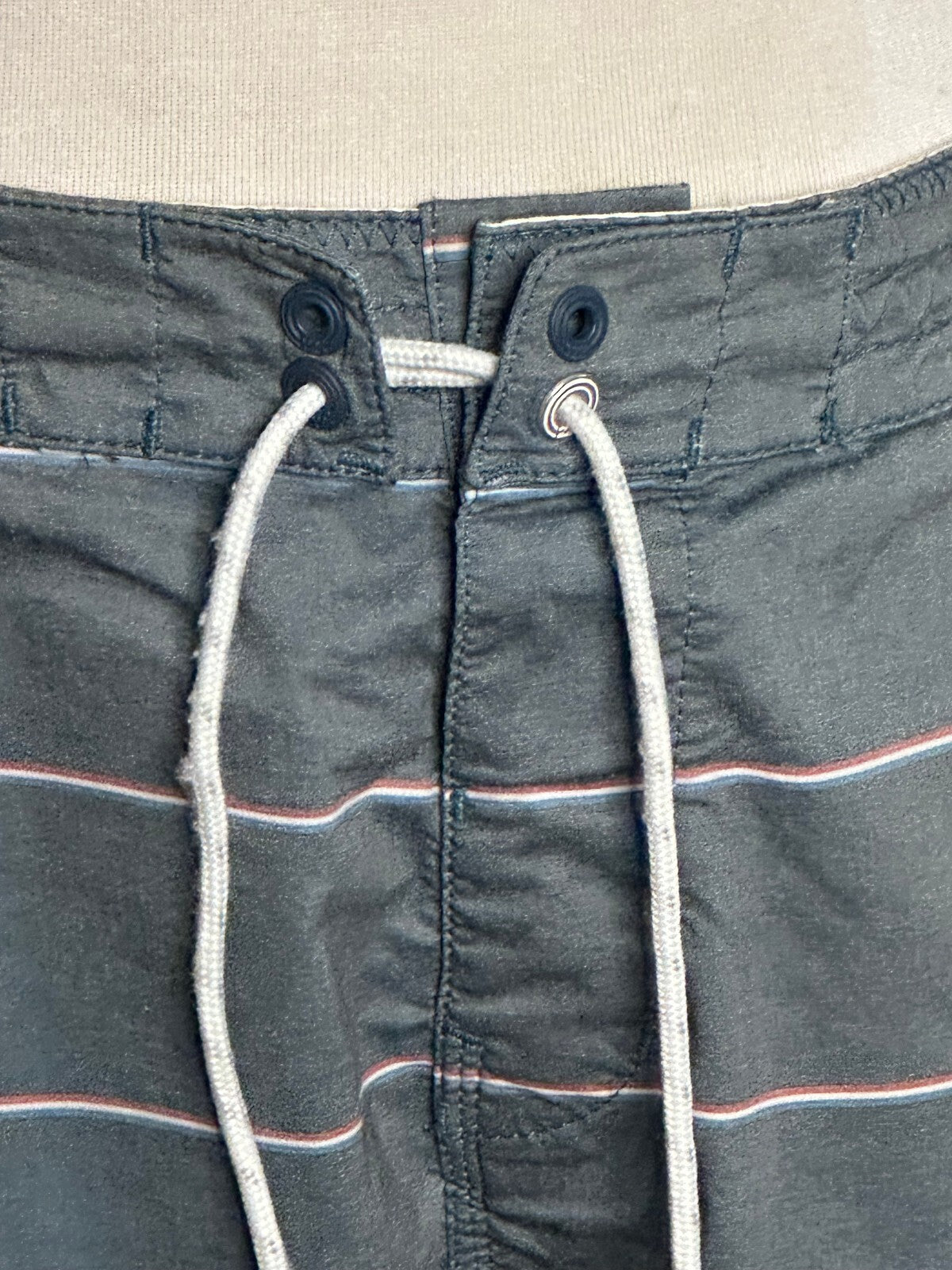 Billabong Recycler Lo Tides grey slate blue striped surfer boardshorts Size 33
