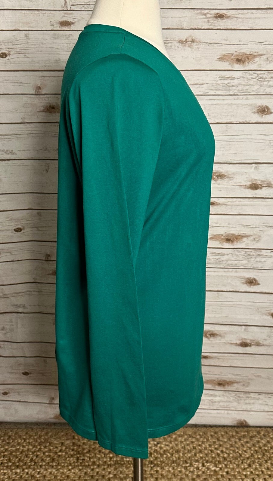 Lands' End kelly green 100% cotton crew neck long sleeve t-shirt Size XL-Tall/18