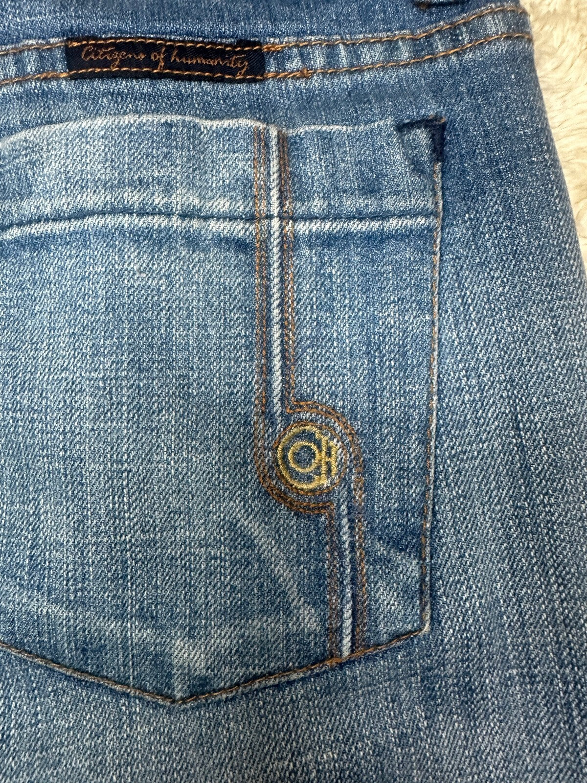 Citizens of Humanity Ingrid 'Traveler #072' medium wash bootcut denim jeans Y2K