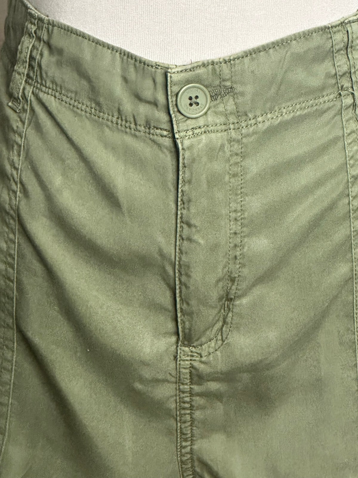 Social Standard by sanctuary olive green utility shorts XL casual sustainable
