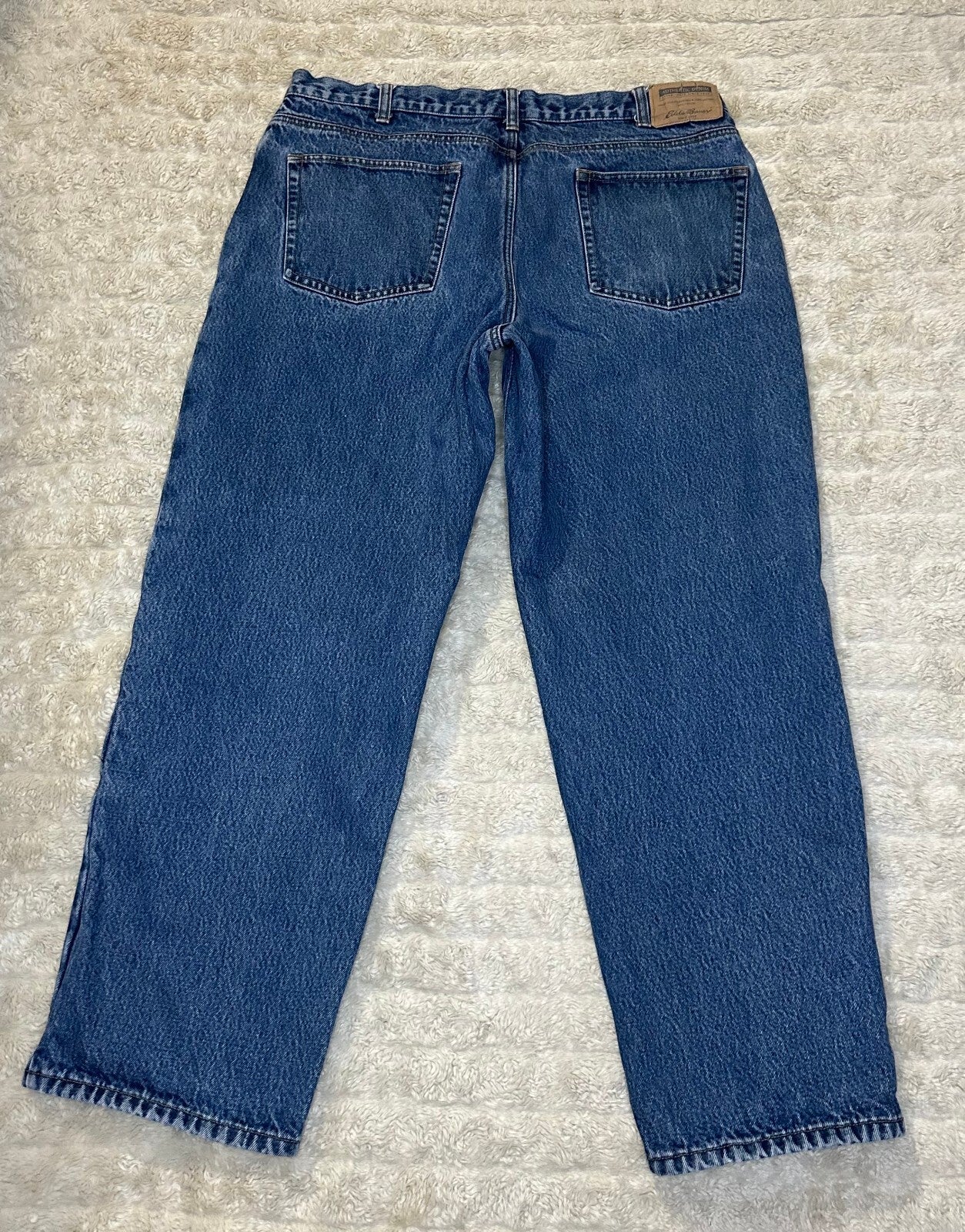 Eddie Bauer Relaxed Fit medium wash straight leg 100% cotton denim jeans 38x30