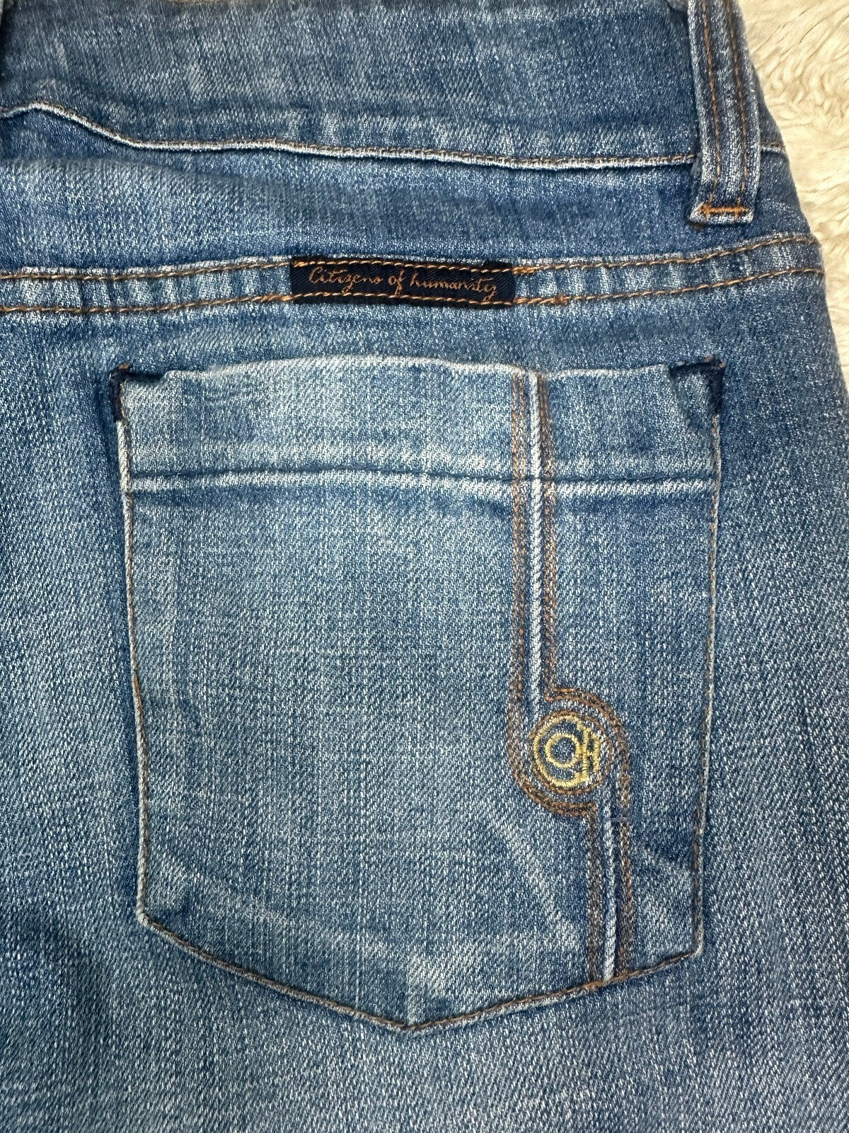 Citizens of Humanity Ingrid 'Traveler #072' medium wash bootcut denim jeans Y2K