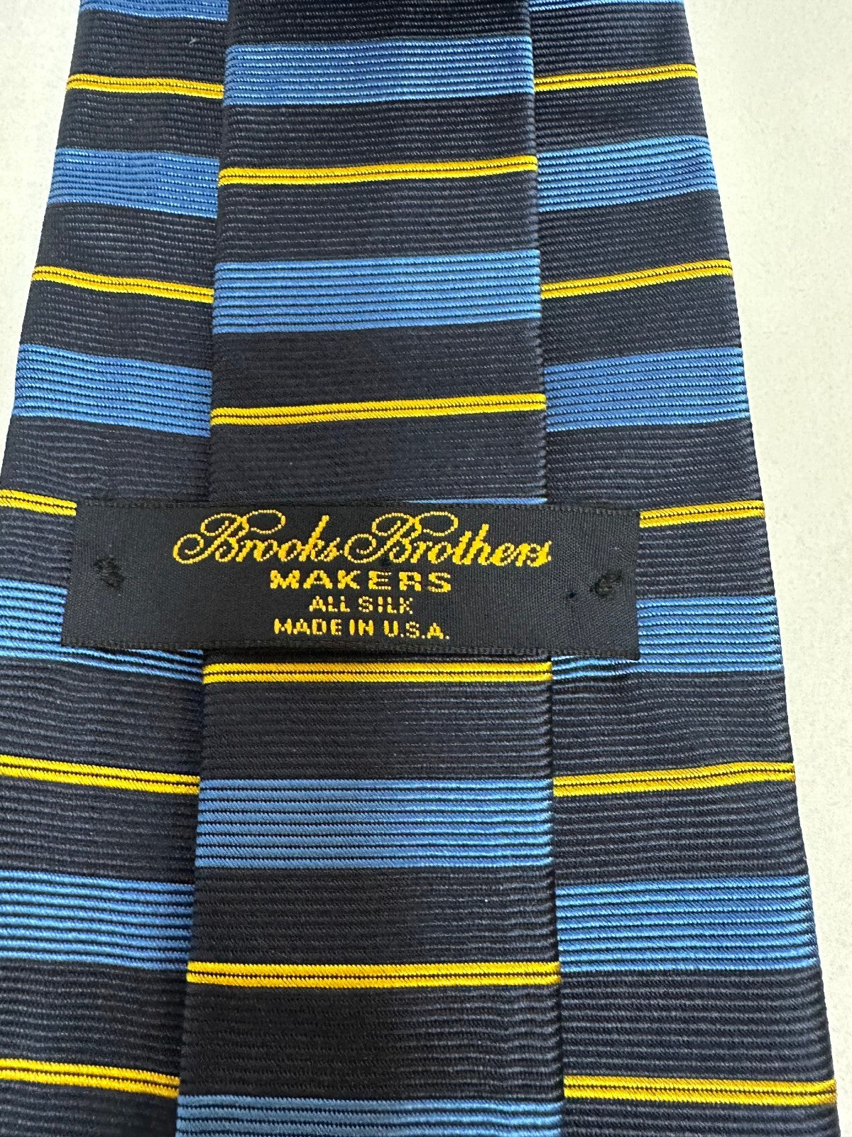 Brooks Brothers Makers navy light blue gold repp striped 100% silk tie preppy