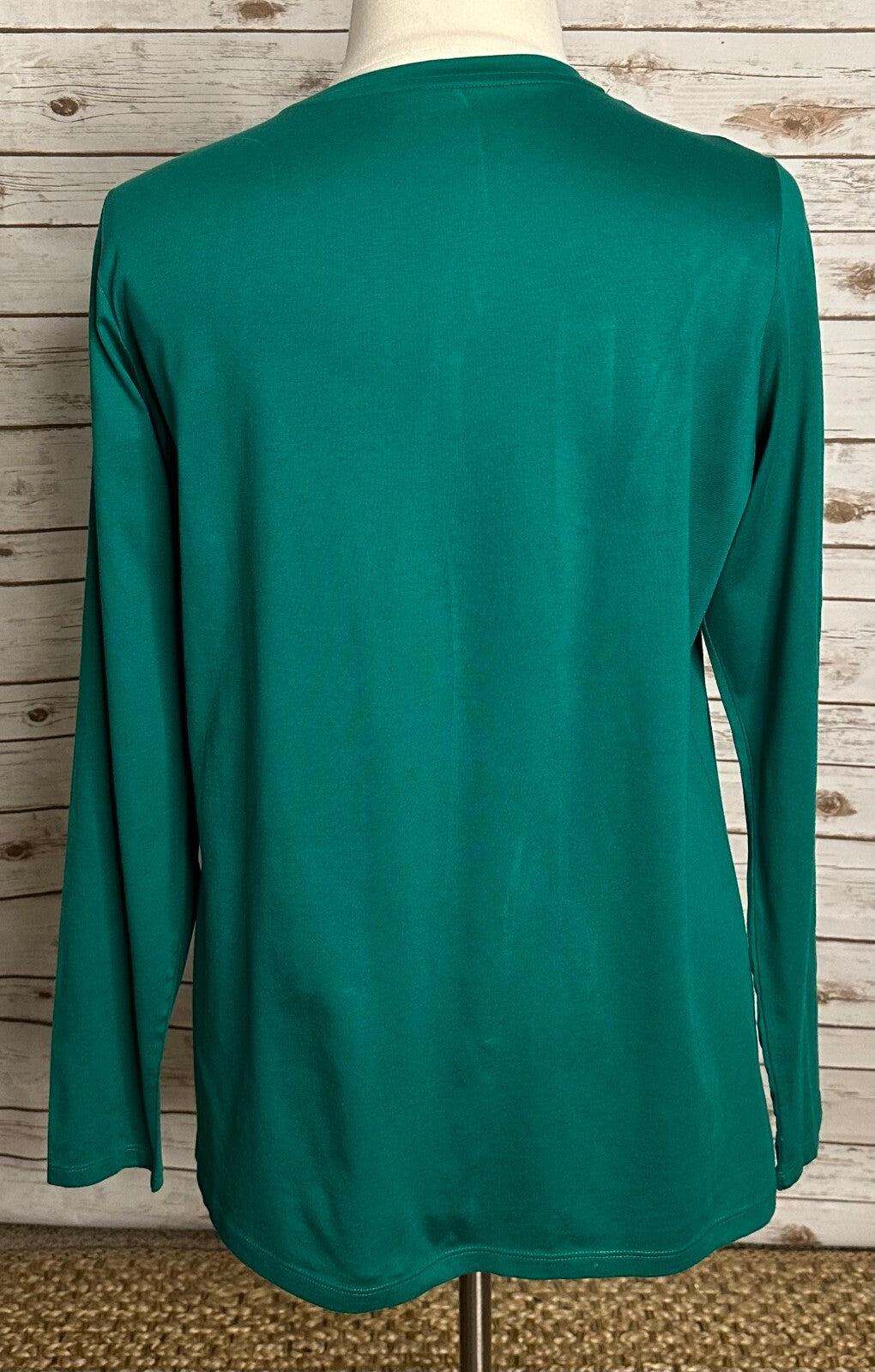 Lands' End kelly green 100% cotton crew neck long sleeve t-shirt Size XL-Tall/18