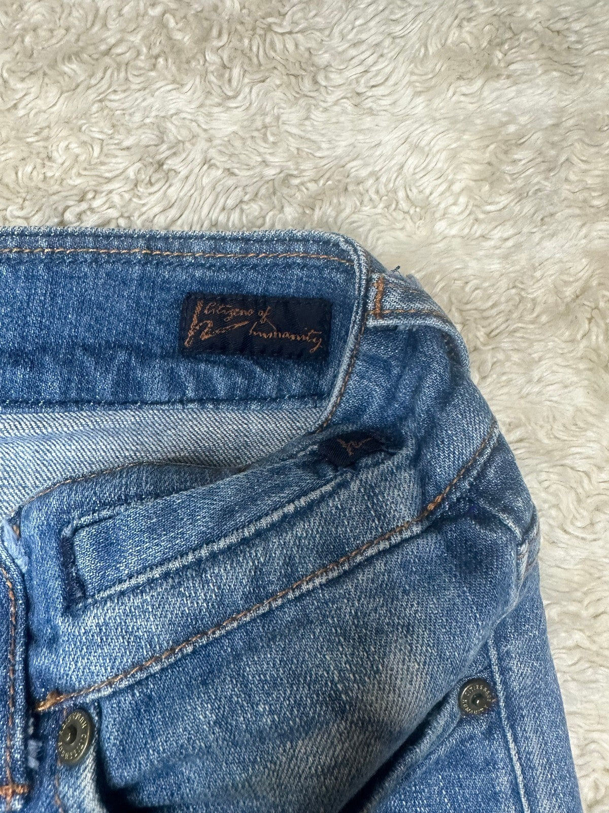 Citizens of Humanity Ingrid 'Traveler #072' medium wash bootcut denim jeans Y2K