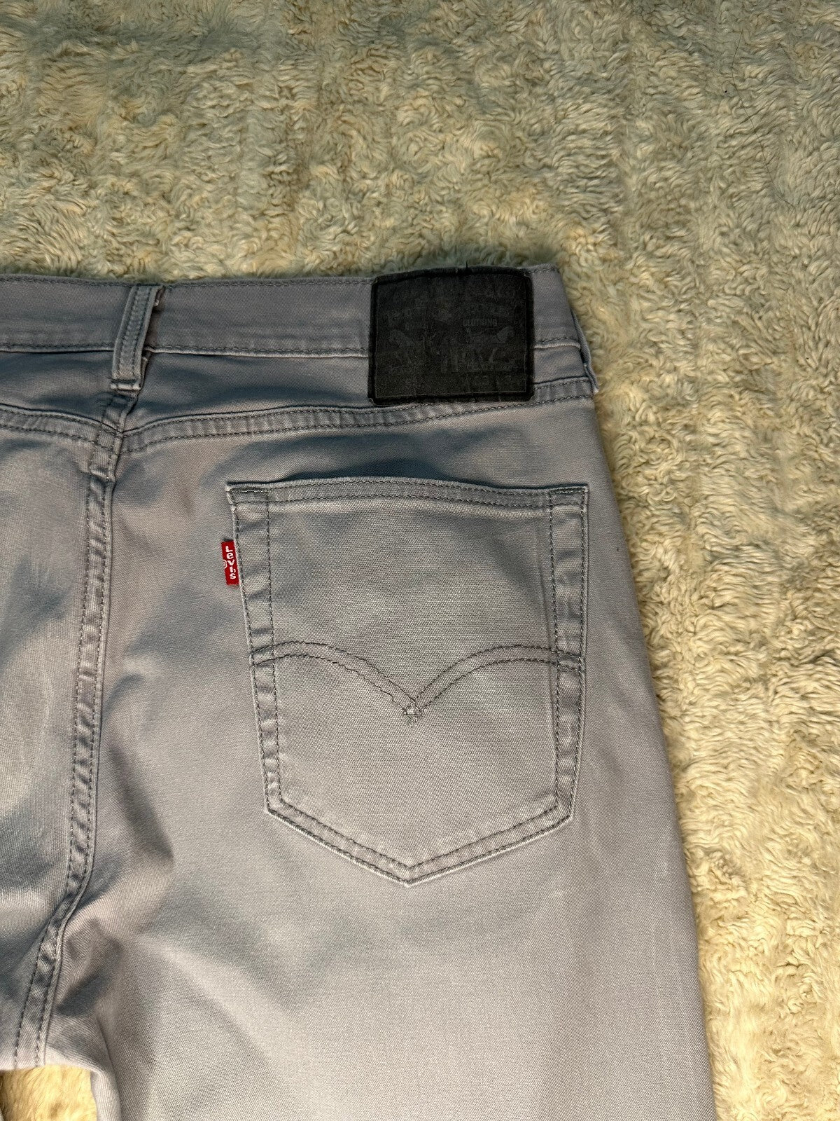 Levi's 514 Straight Fit gray mid-rise denim jeans 33x34 normcore minimalist
